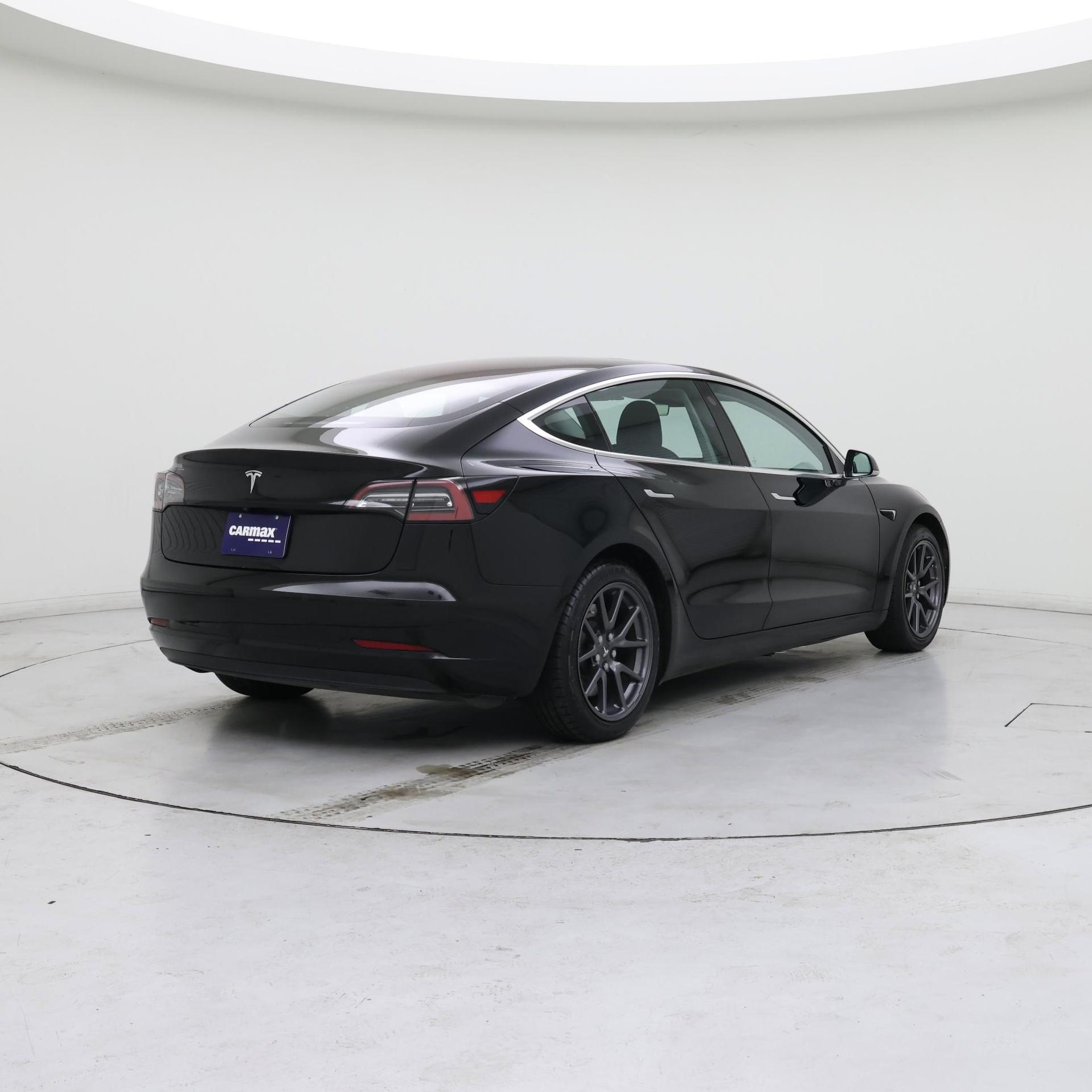 Thumbnail: 2019 Tesla Model 3 - 8