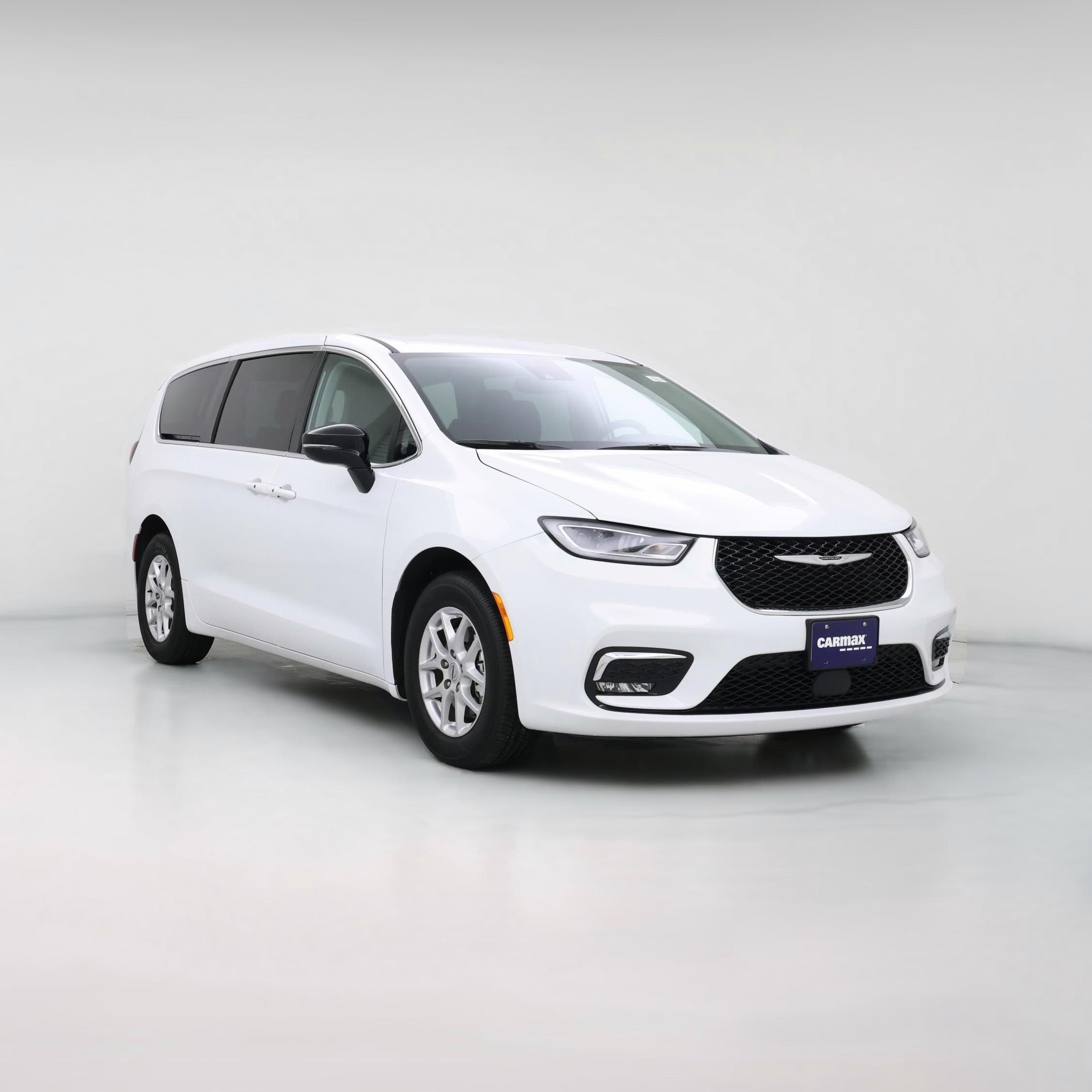 Thumbnail: 2024 Chrysler Pacifica - 1