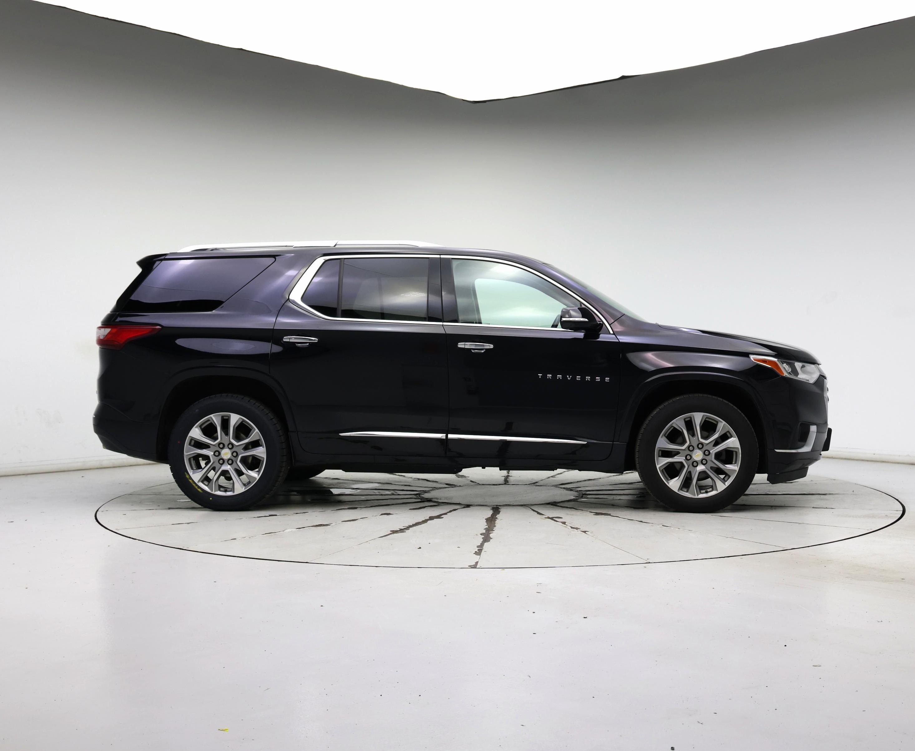 Thumbnail: 2018 Chevrolet Traverse - 7
