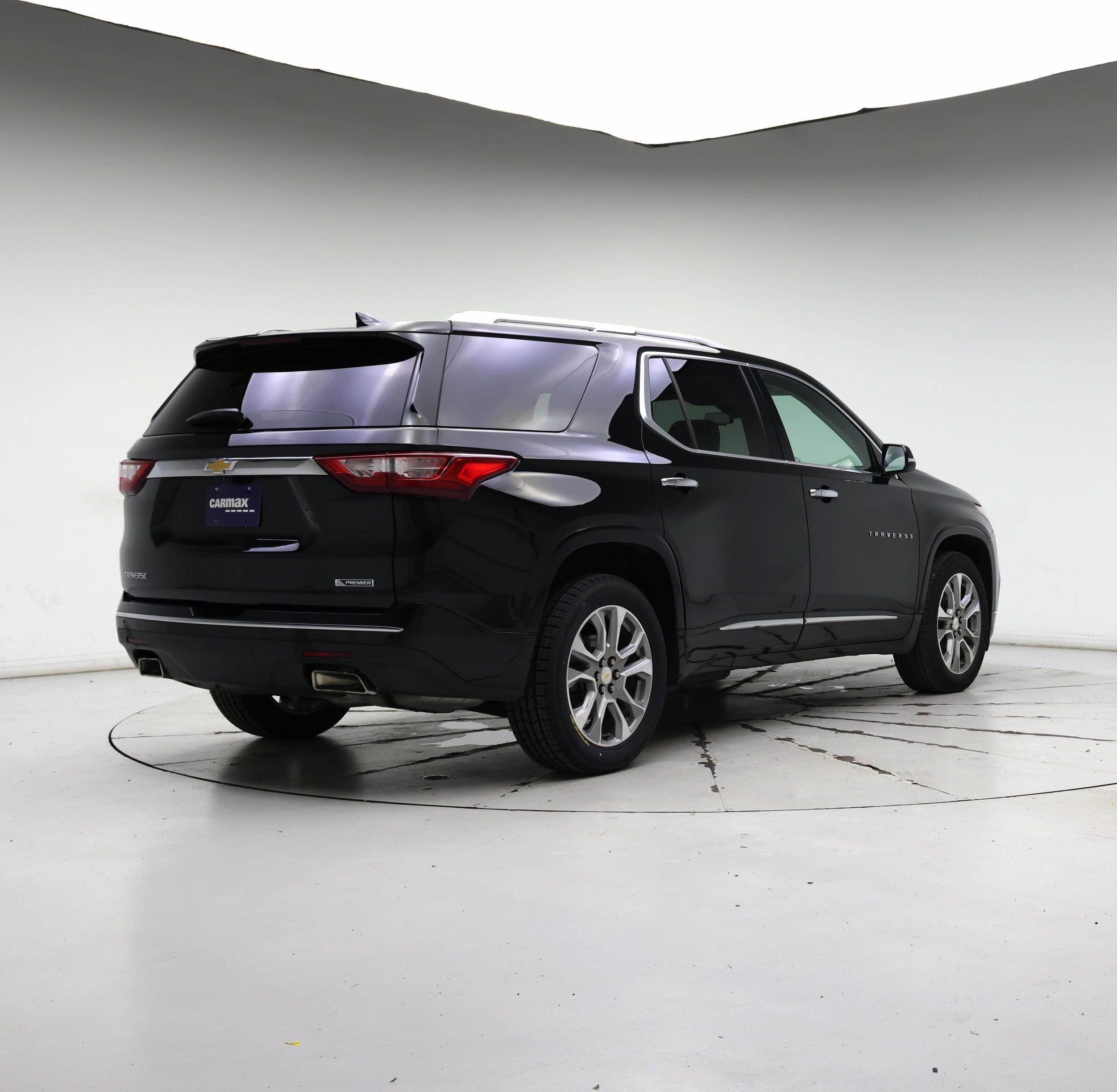 Thumbnail: 2018 Chevrolet Traverse - 8