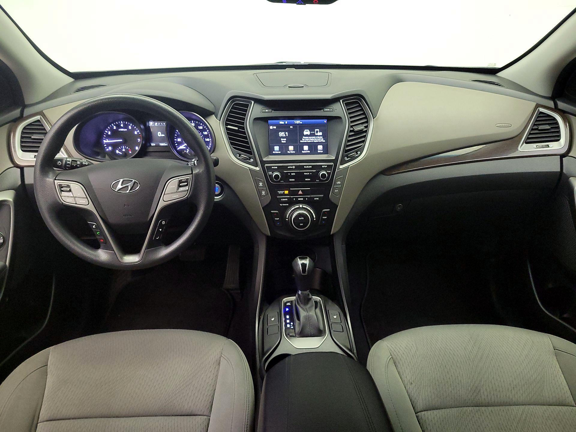 Thumbnail: 2018 Hyundai Santa Fe - 9