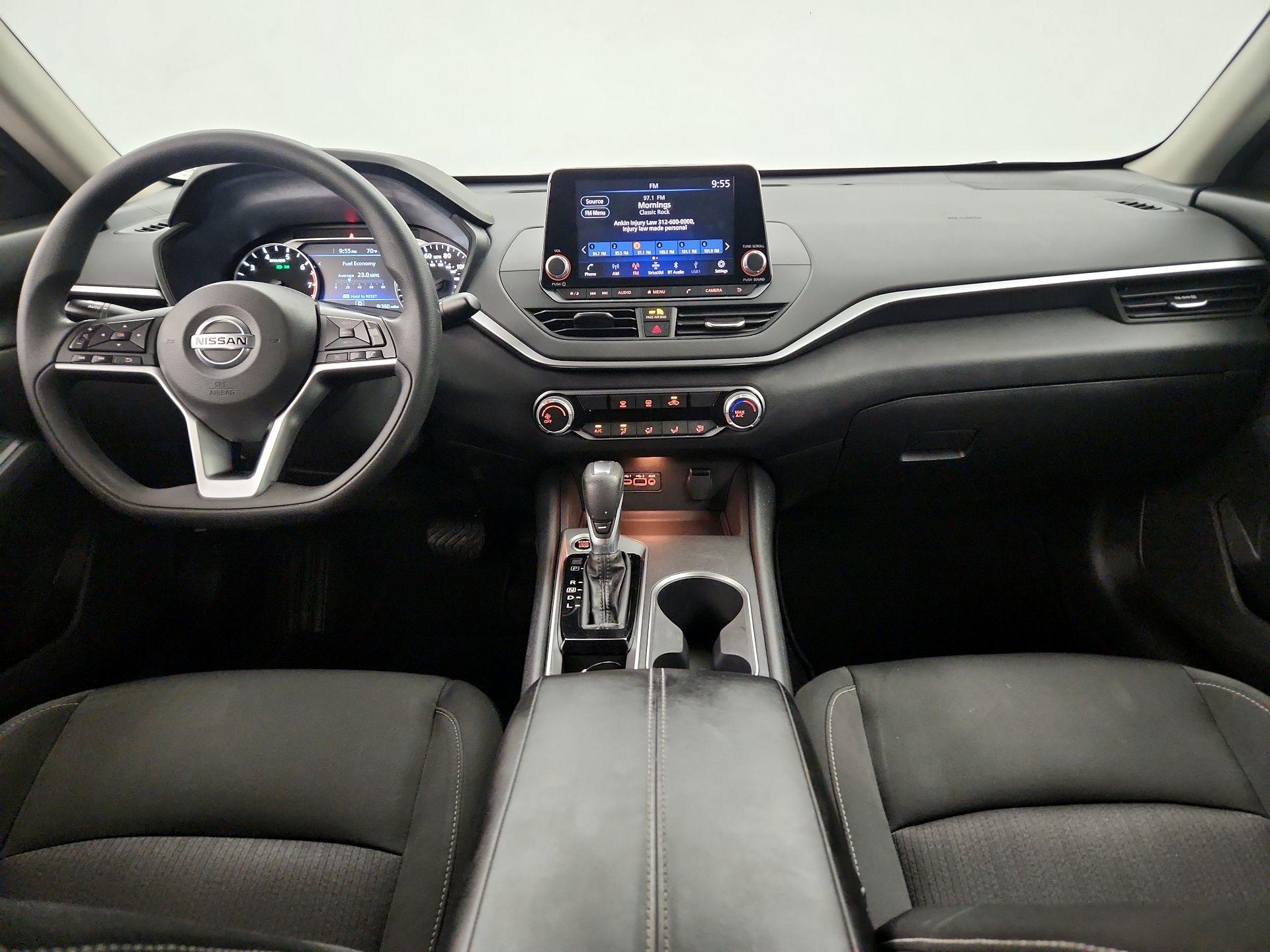 Thumbnail: 2022 Nissan Altima - 9