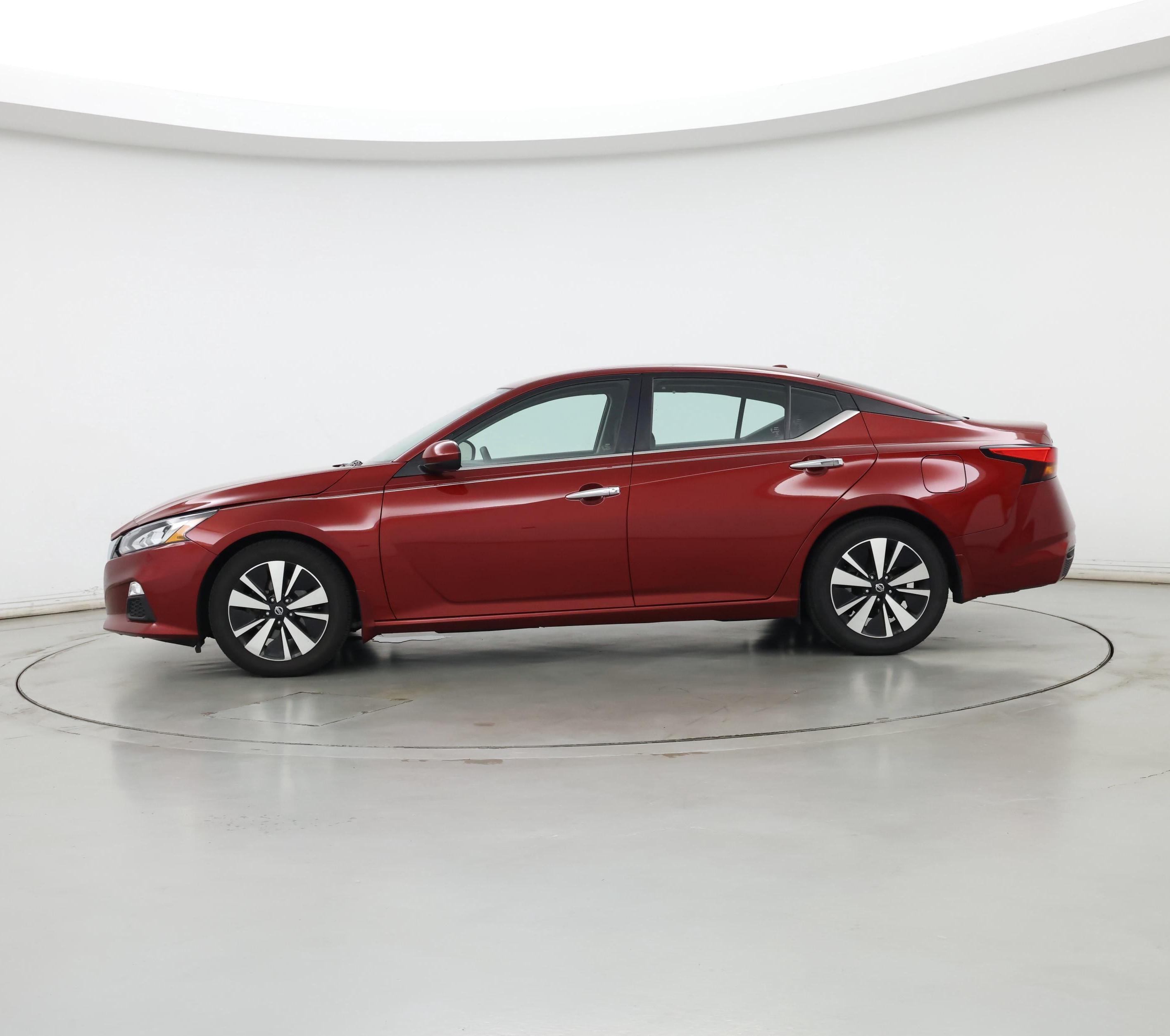 Thumbnail: 2022 Nissan Altima - 3