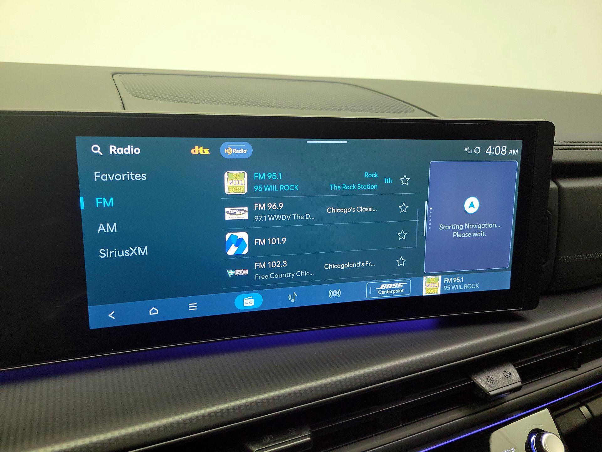 Thumbnail: 2024 Hyundai Santa Fe - 16