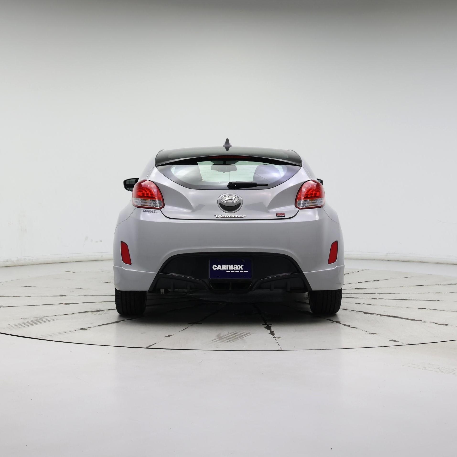 Thumbnail: 2013 Hyundai Veloster - 6