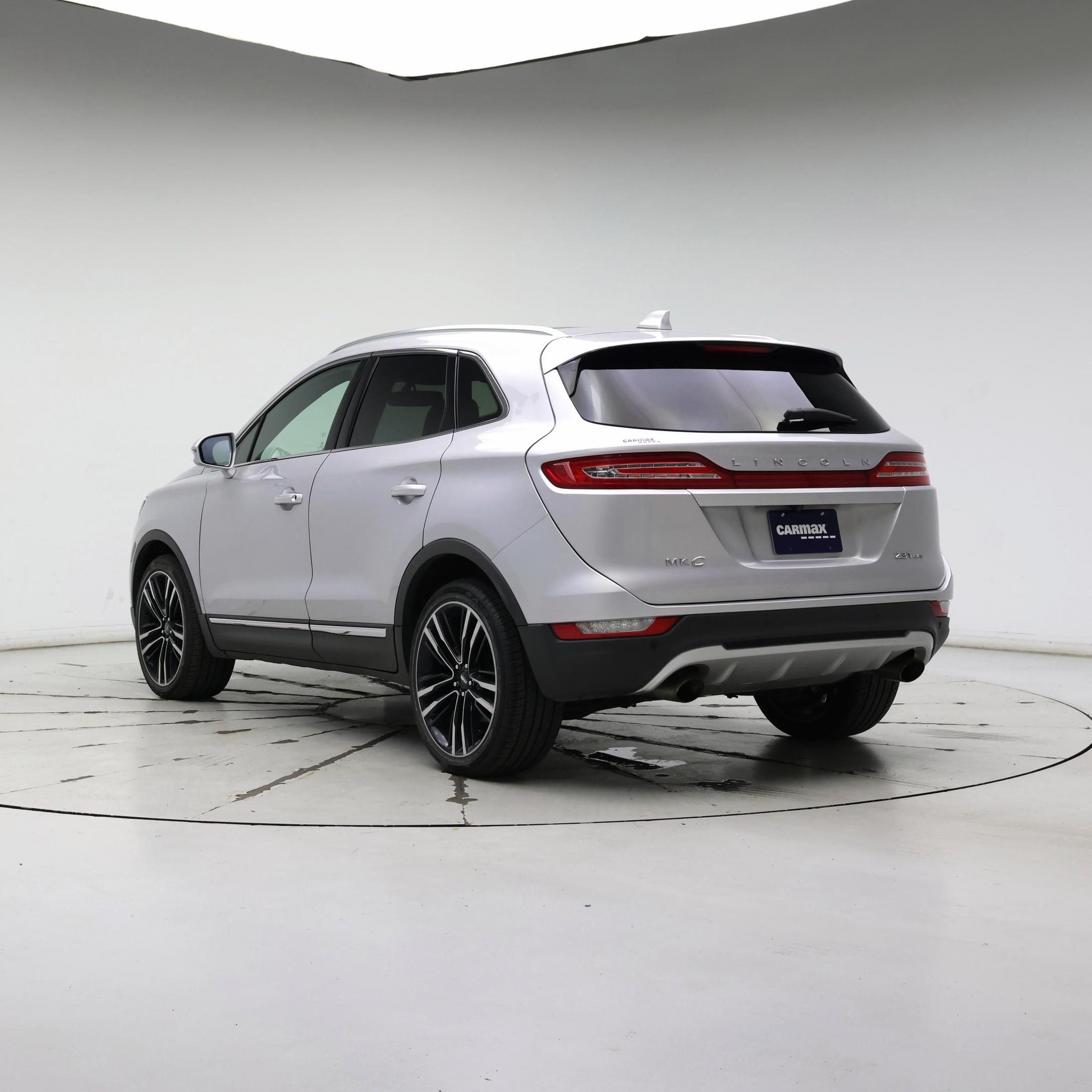 Thumbnail: 2017 Lincoln MKC - 2