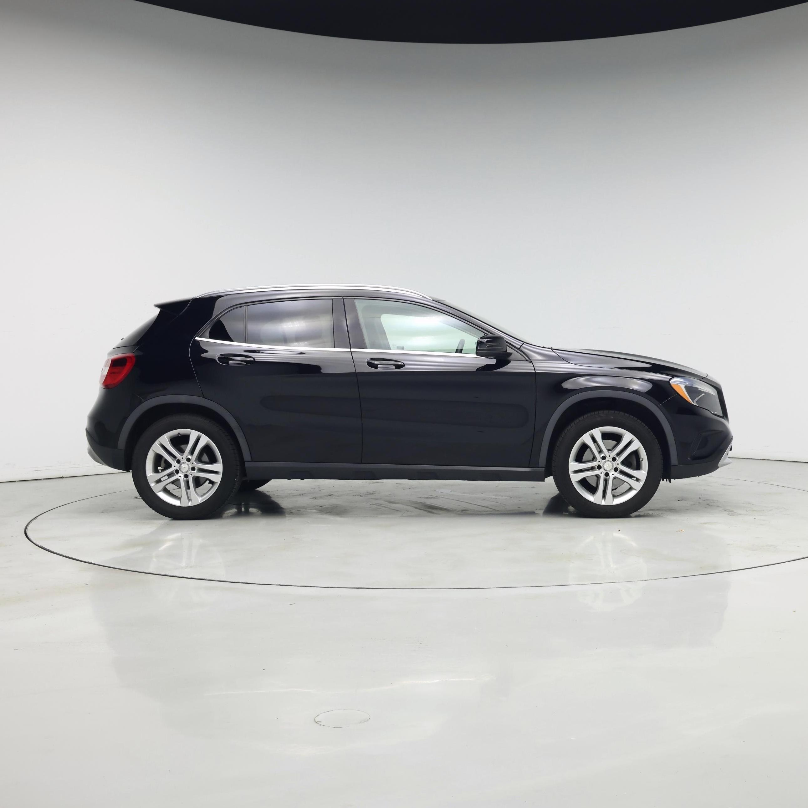 Thumbnail: 2015 Mercedes-Benz GLA - 7