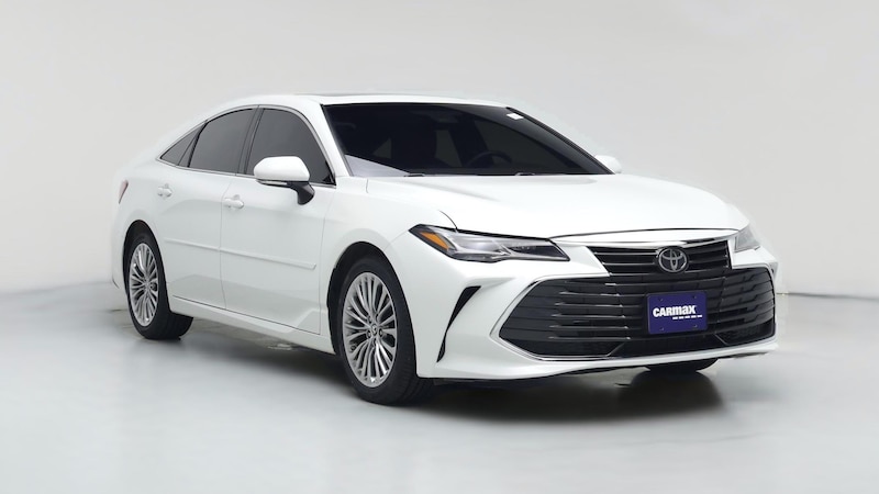 2019 Toyota Avalon Limited Hero Image