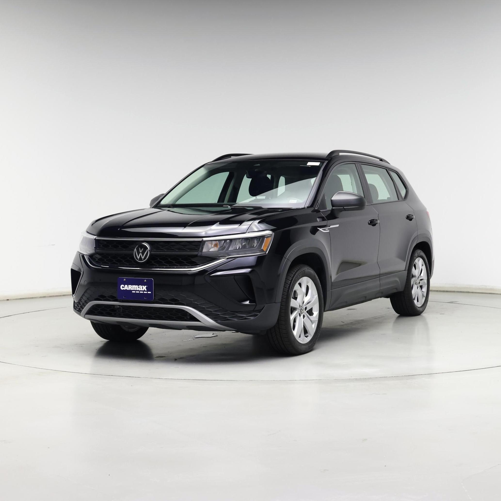 Thumbnail: 2023 Volkswagen Taos - 4