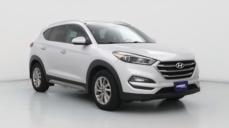 2017 Hyundai Tucson SE Plus Hero Image