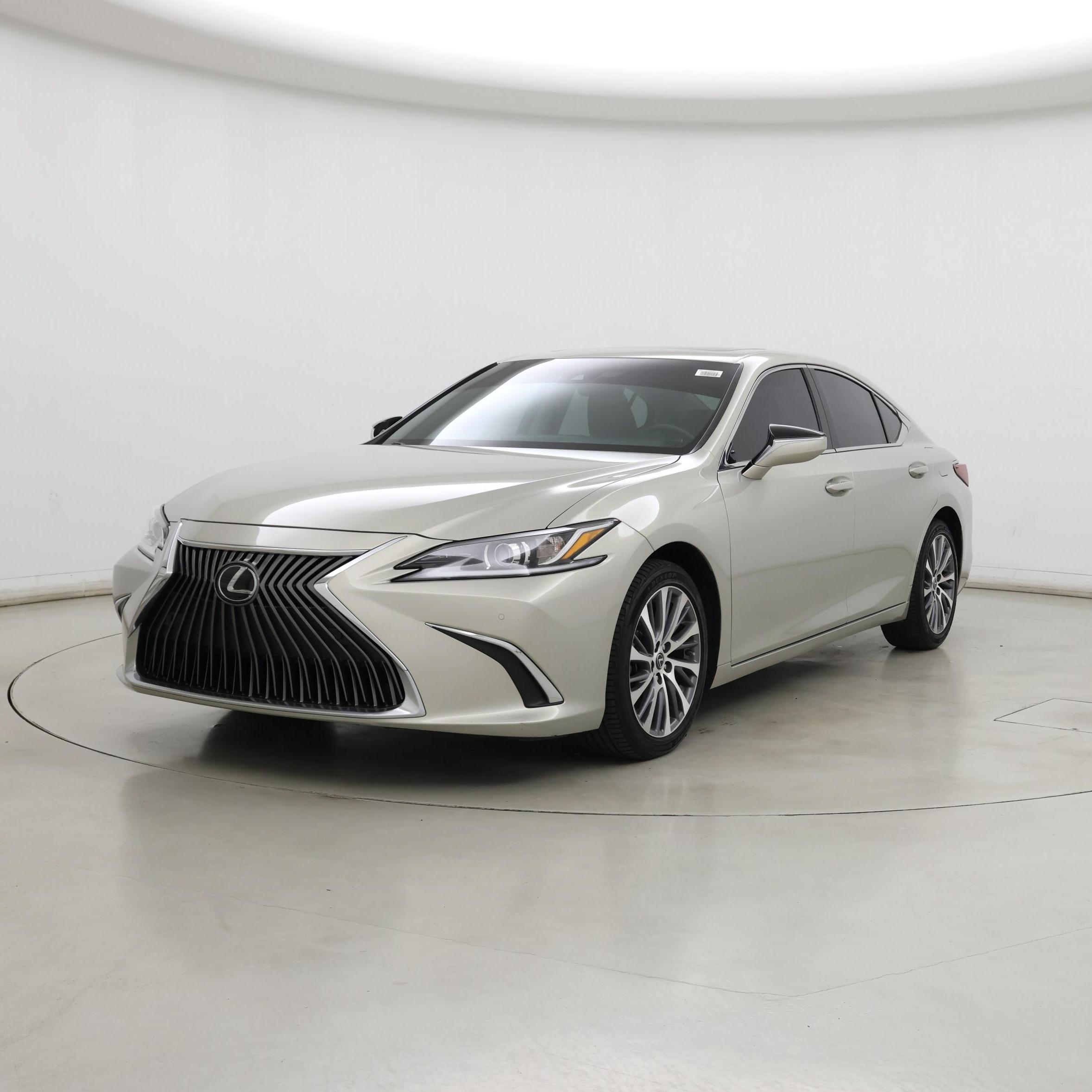 Thumbnail: 2019 Lexus ES - 4