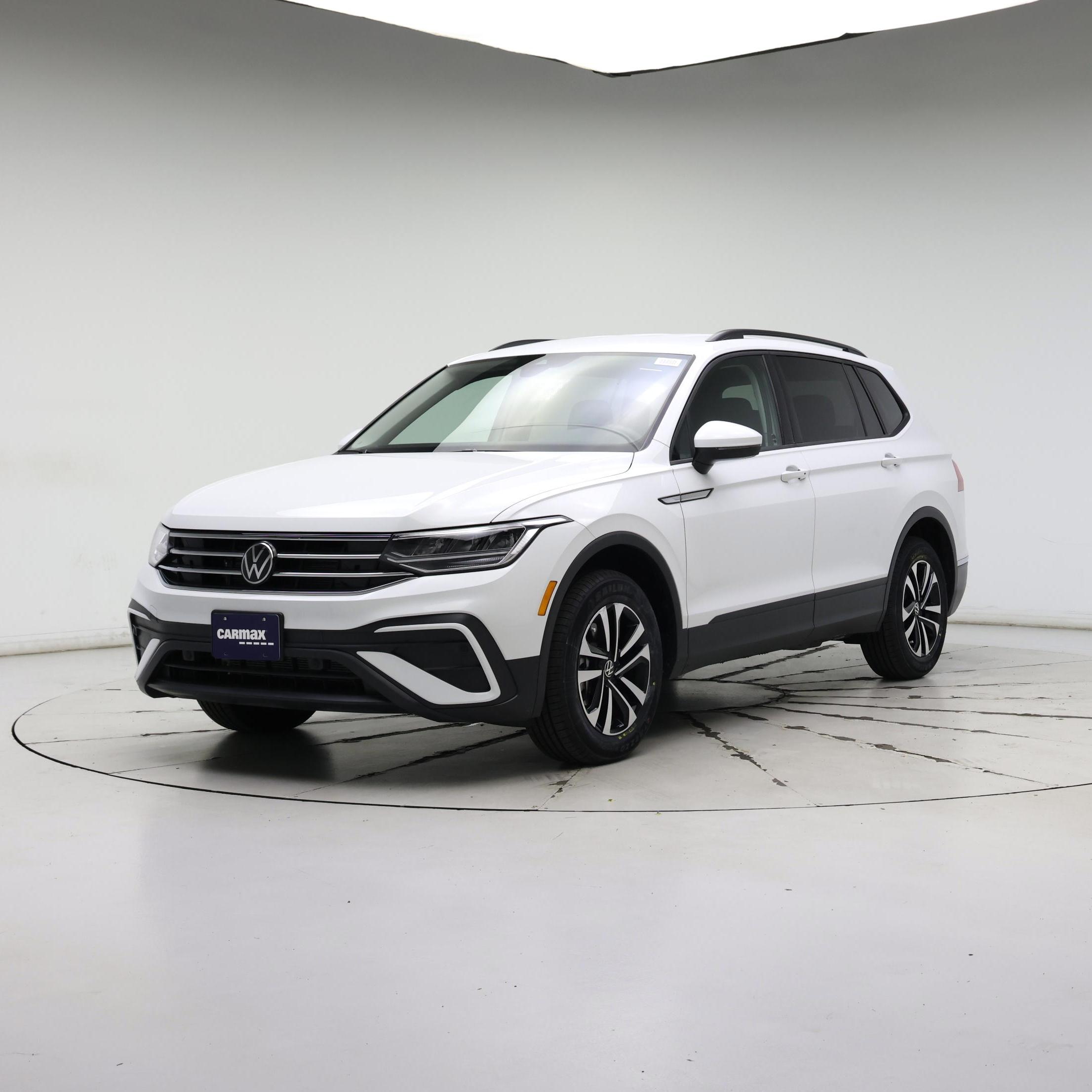 Thumbnail: 2024 Volkswagen Tiguan - 4