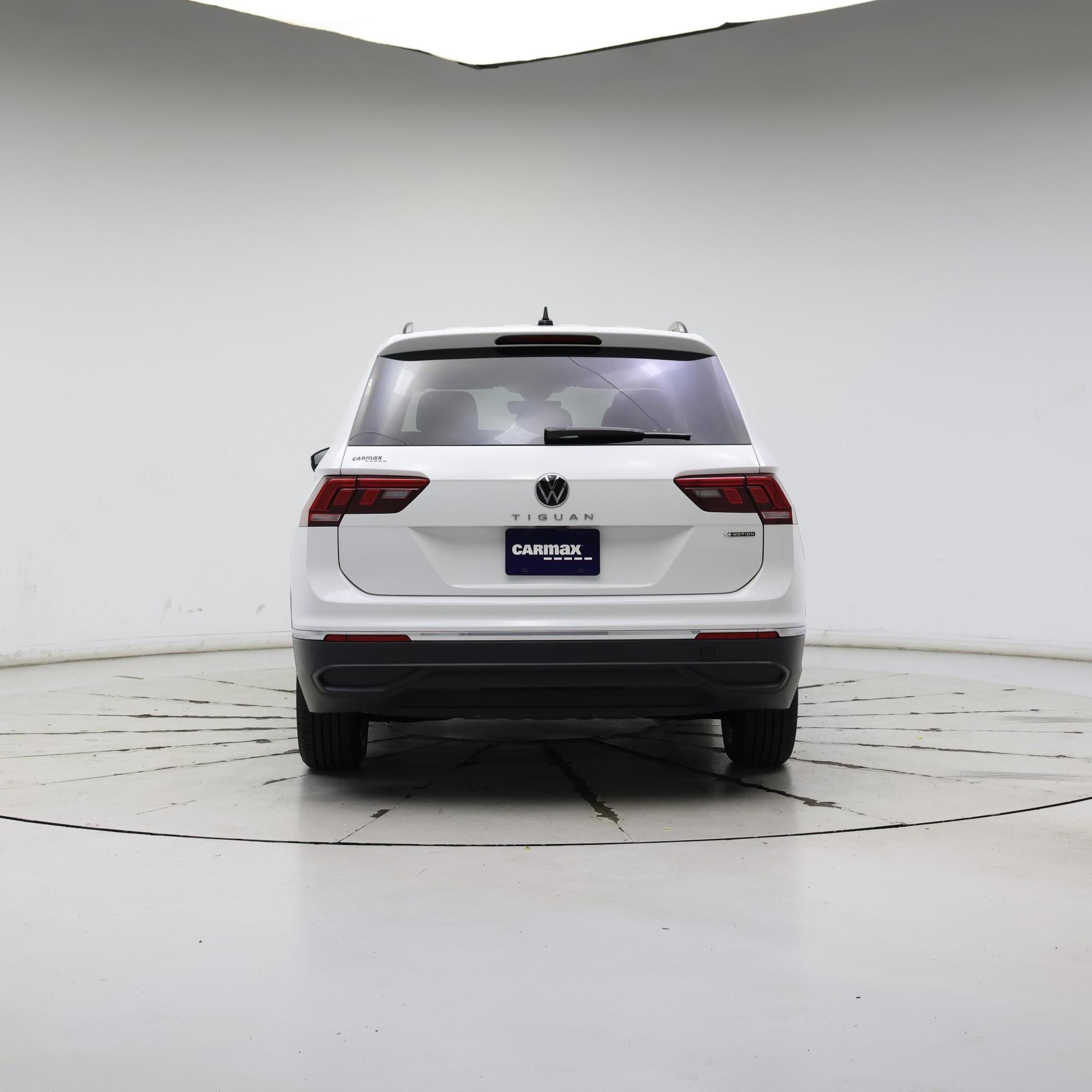Thumbnail: 2024 Volkswagen Tiguan - 6