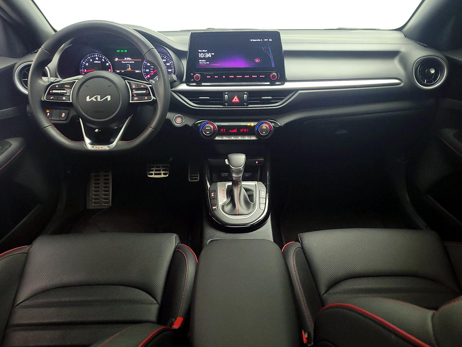 Thumbnail: 2024 Kia Forte - 9