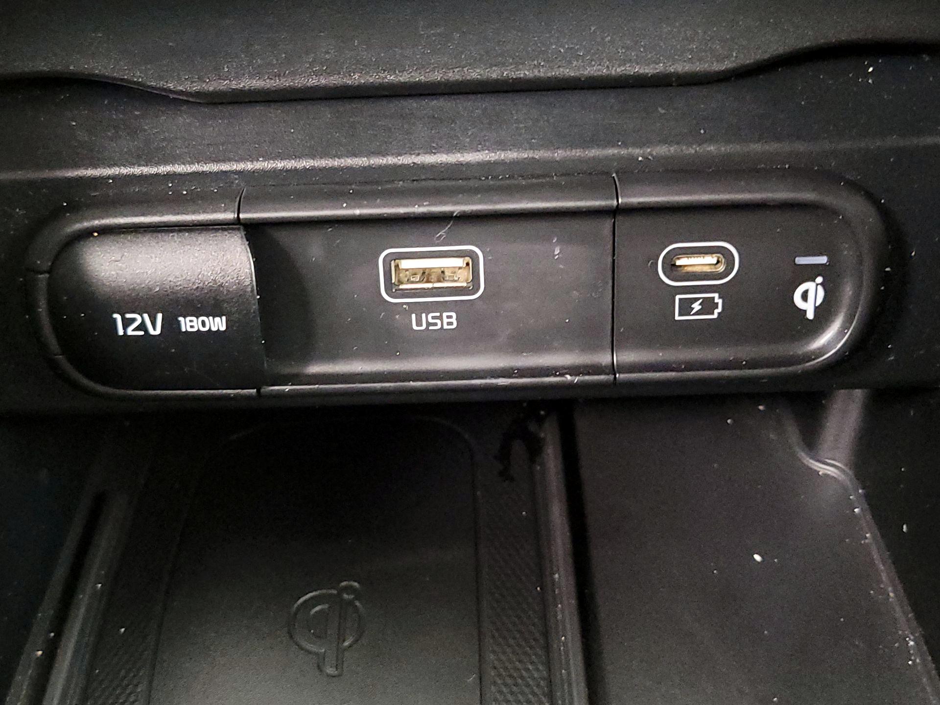 Thumbnail: 2024 Kia Telluride - 19