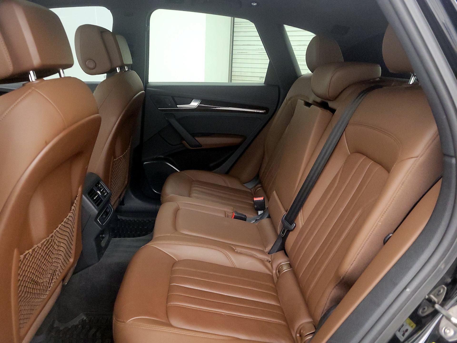 Thumbnail: 2020 Audi Q5 - 19