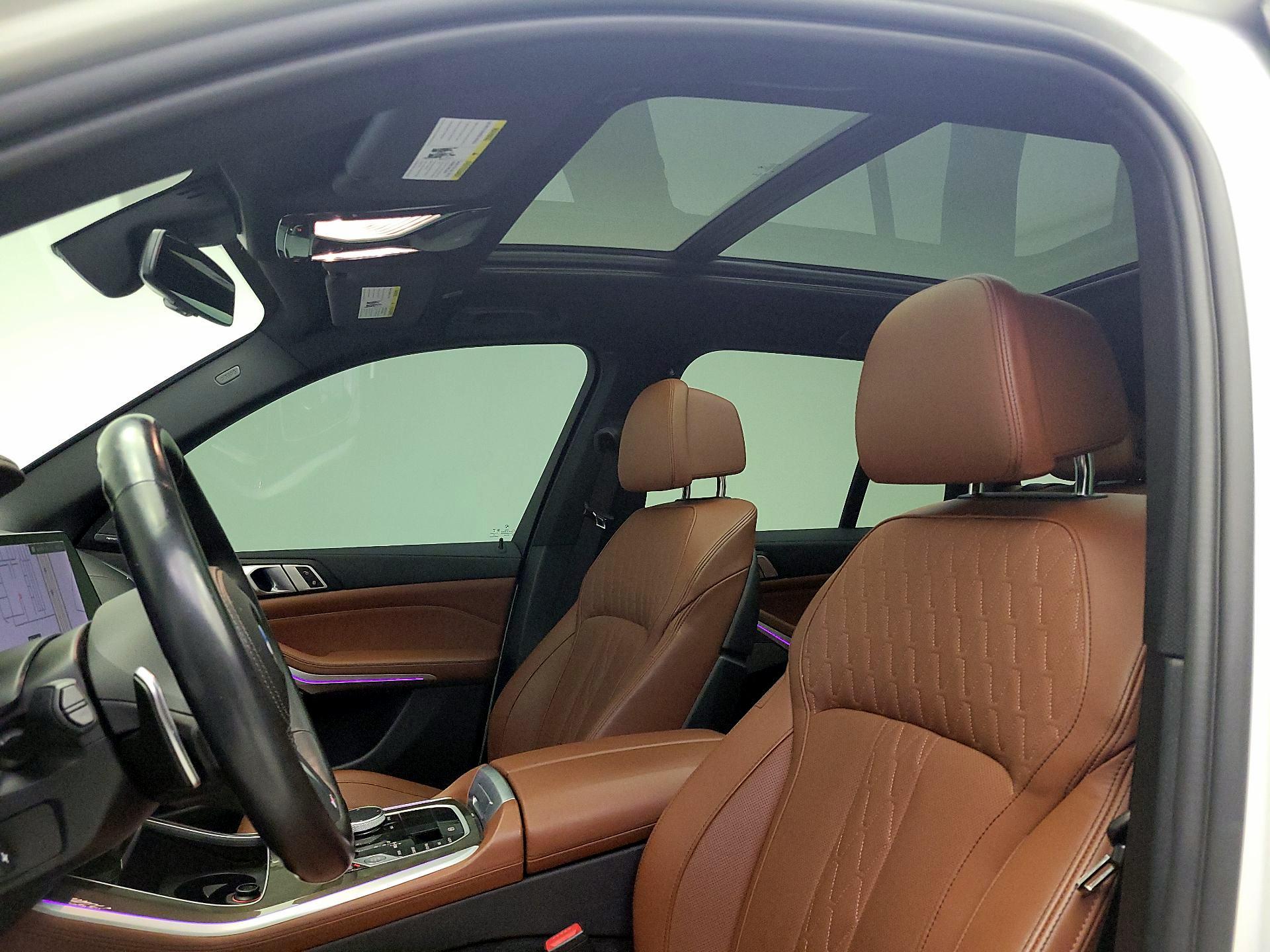 Thumbnail: 2022 BMW X5 - 20