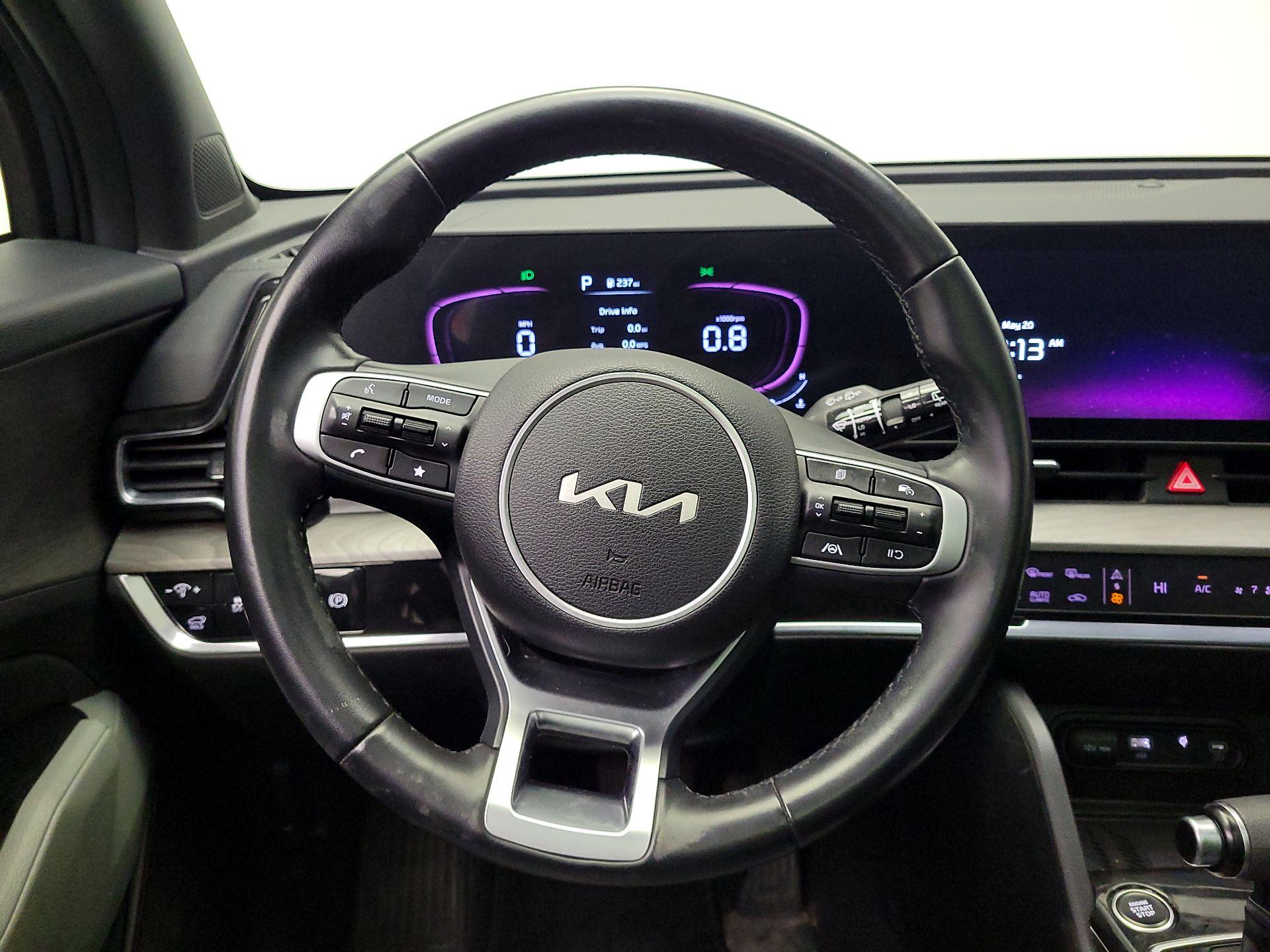 Thumbnail: 2023 Kia Sportage - 10