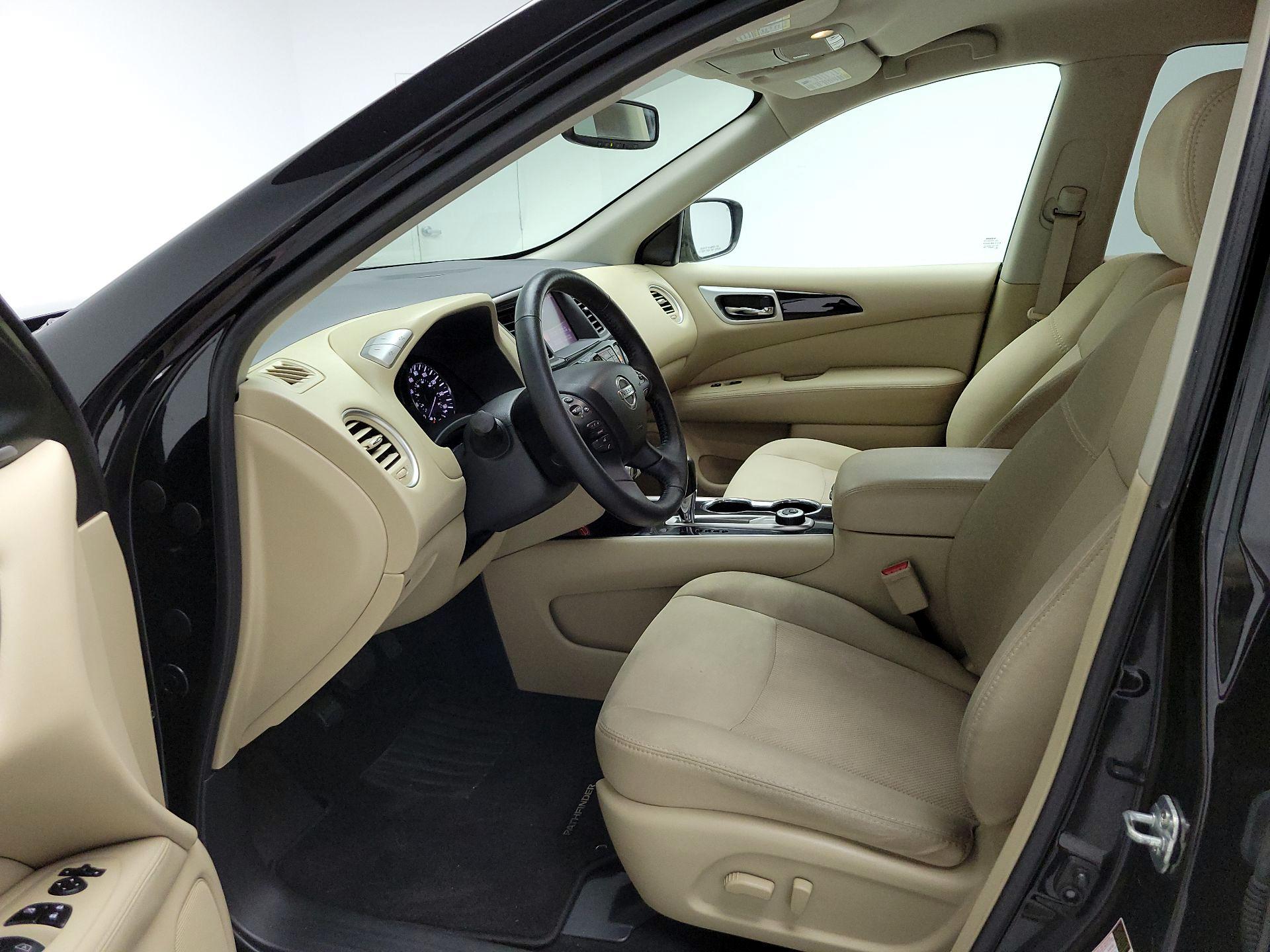 Thumbnail: 2018 Nissan Pathfinder - 11