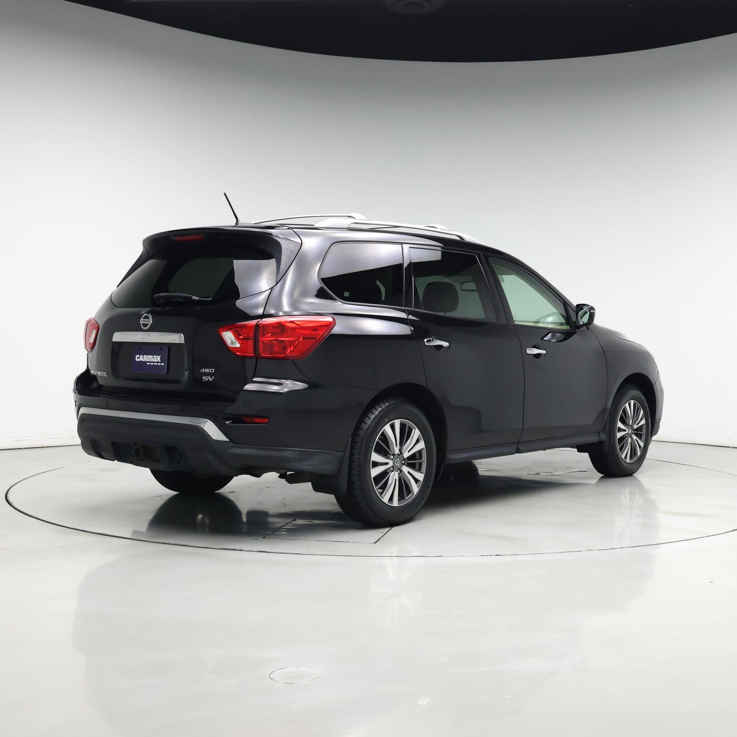 Thumbnail: 2018 Nissan Pathfinder - 8
