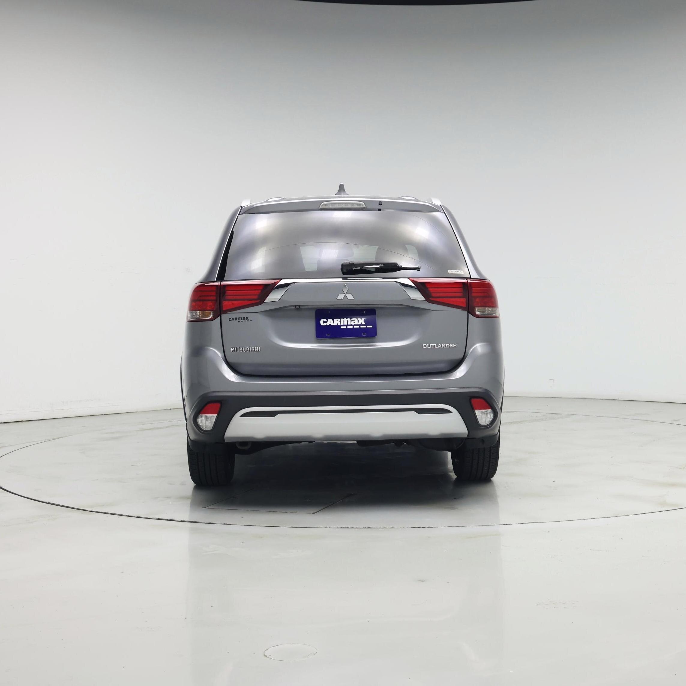 Thumbnail: 2019 Mitsubishi Outlander - 6