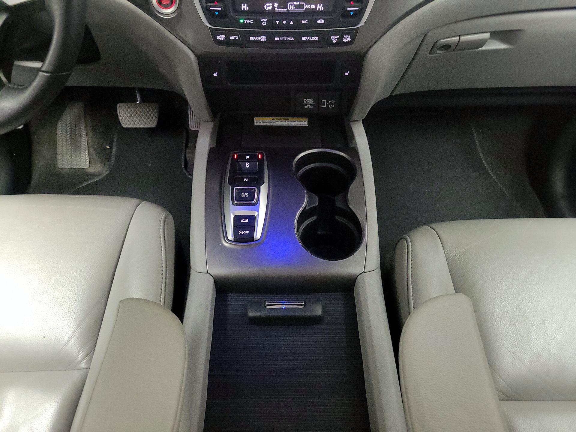 Thumbnail: 2021 Honda Pilot - 17