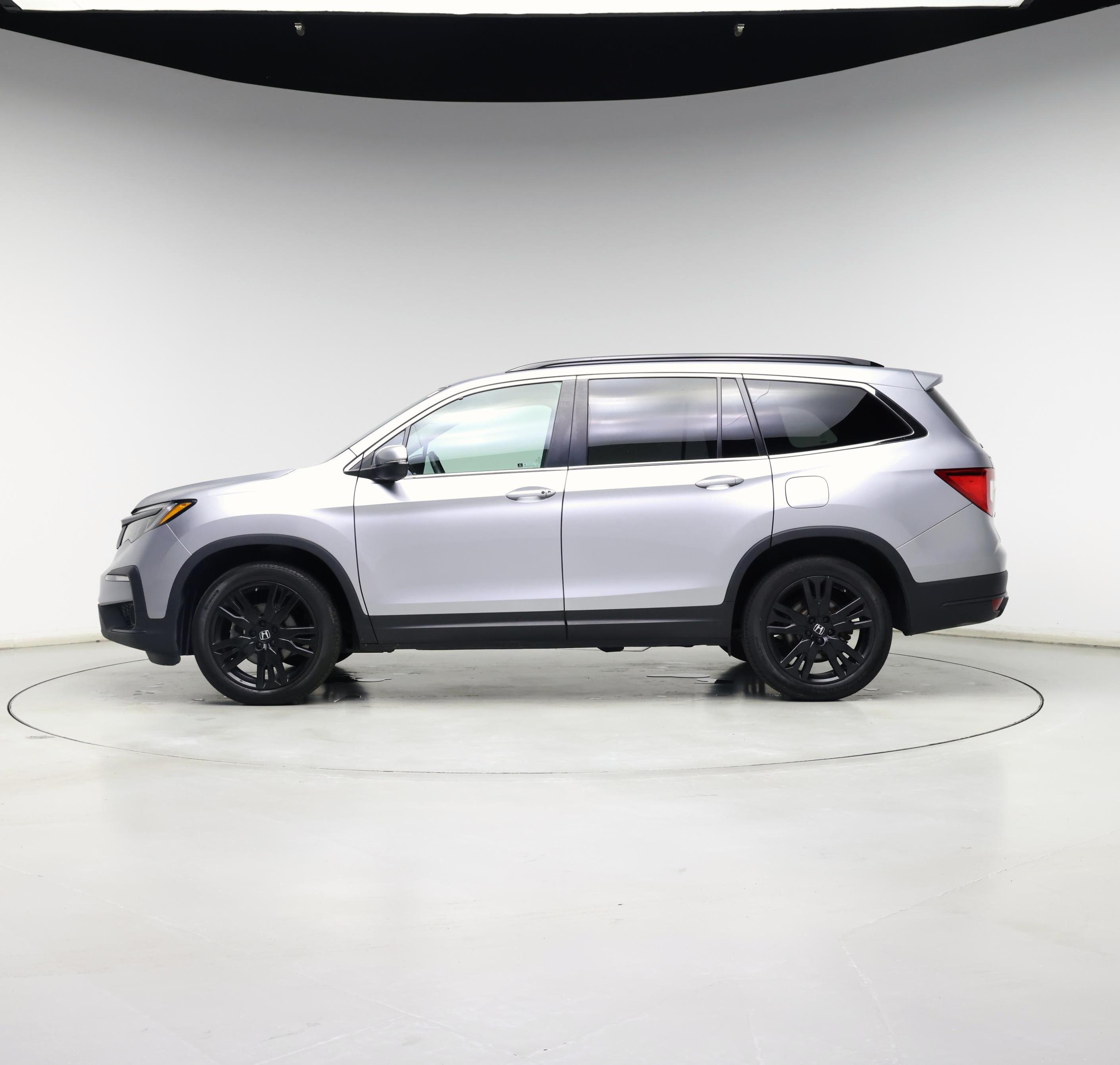 Thumbnail: 2021 Honda Pilot - 3