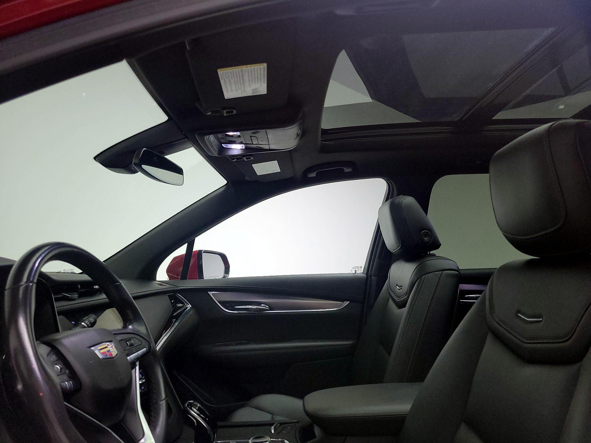 Thumbnail: 2021 Cadillac XT6 - 19