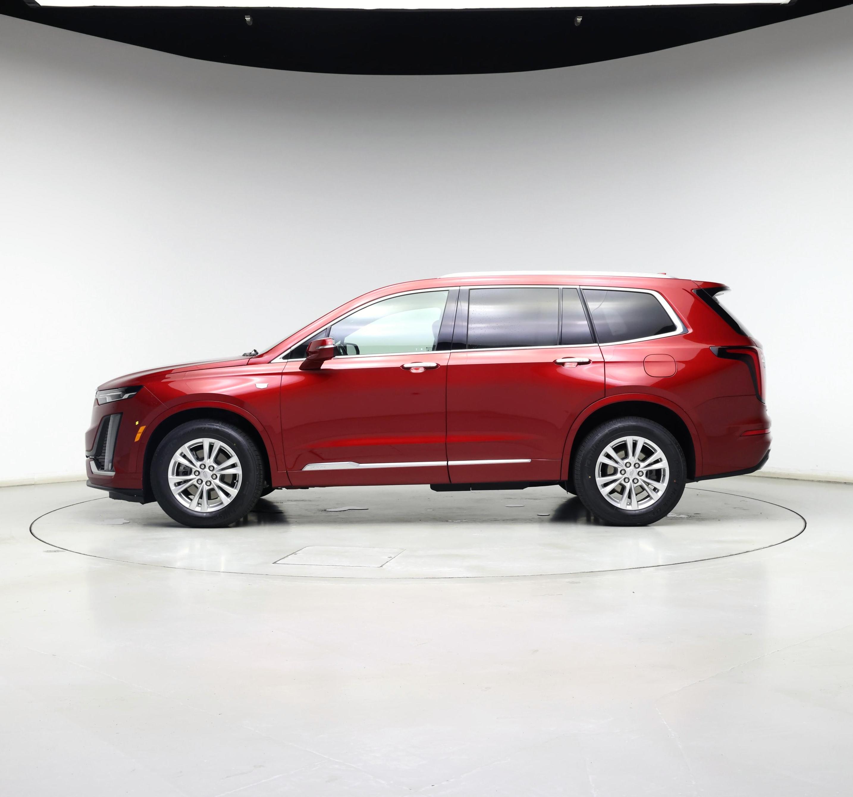 Thumbnail: 2021 Cadillac XT6 - 3