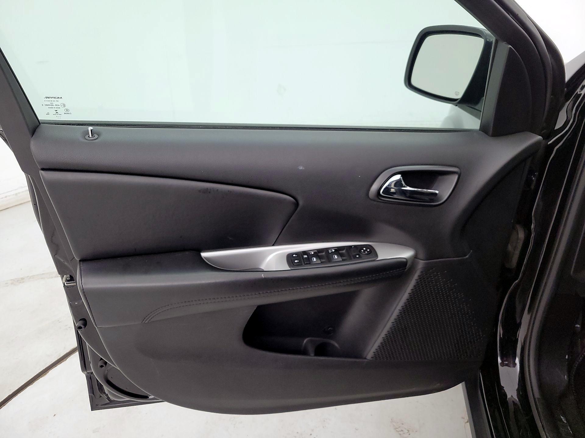 Thumbnail: 2019 Dodge Journey - 12