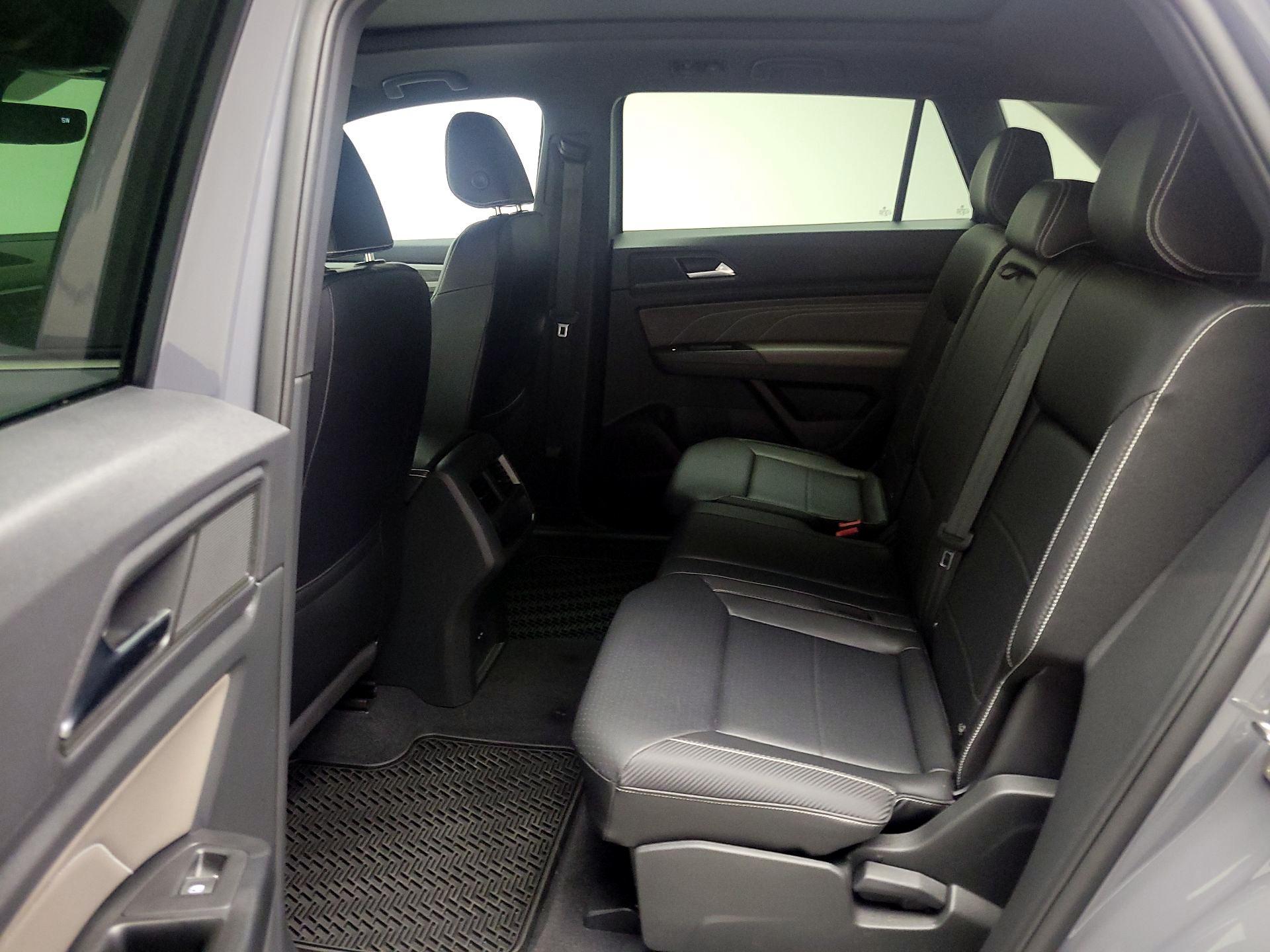 Thumbnail: 2021 Volkswagen Atlas - 20