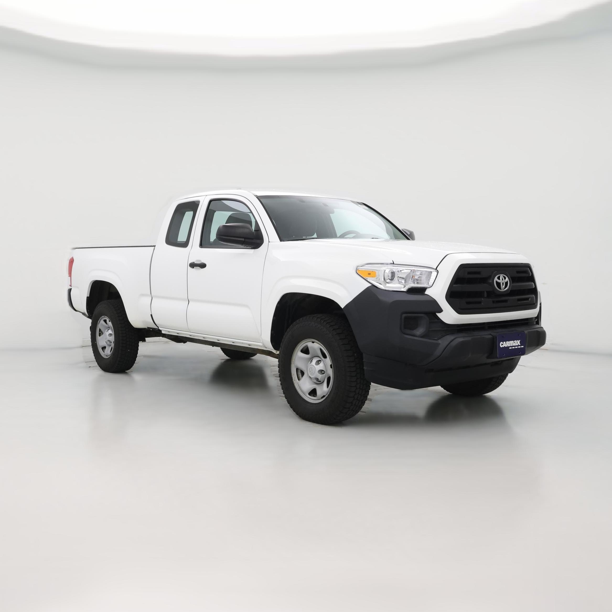 Thumbnail: 2016 Toyota Tacoma - 1