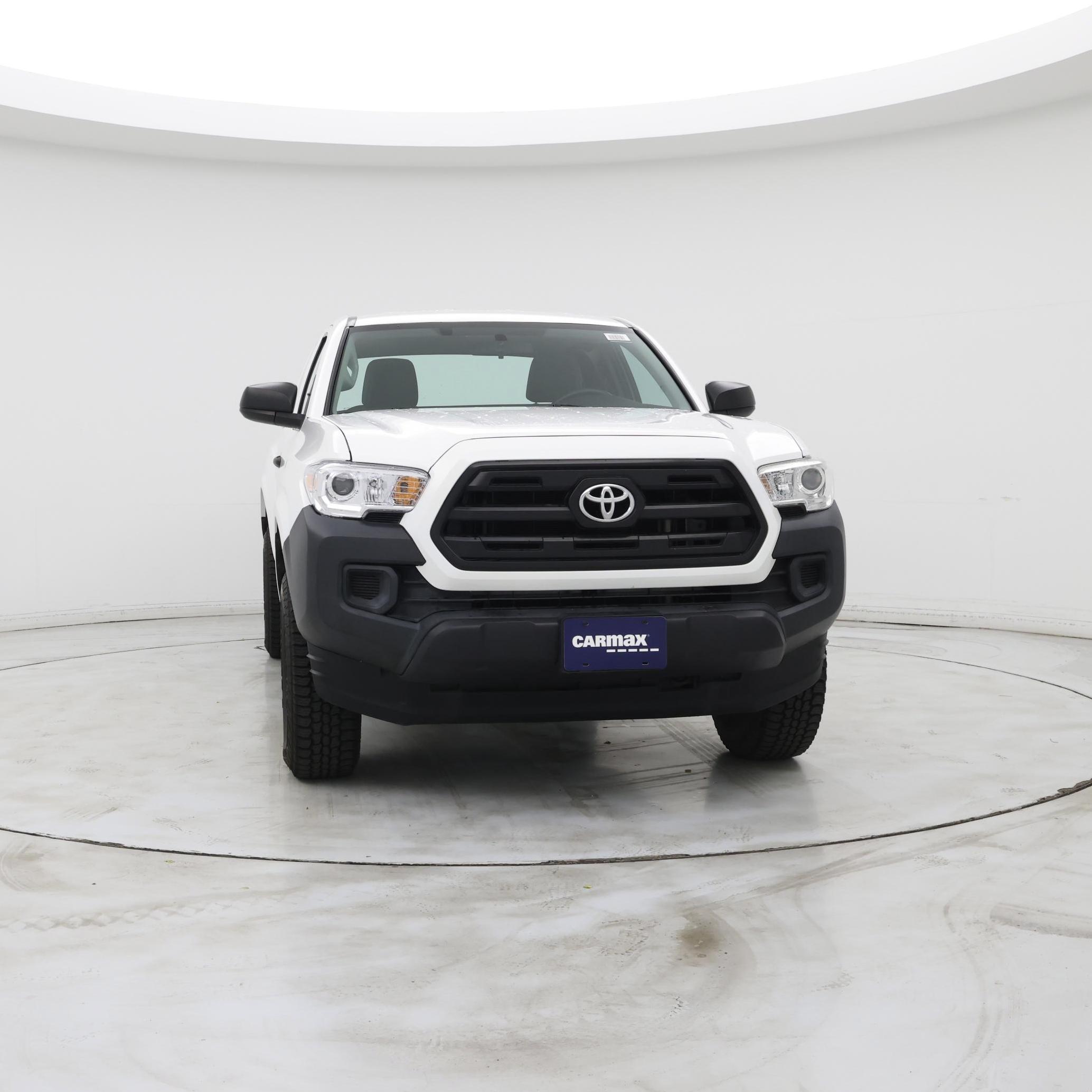 Thumbnail: 2016 Toyota Tacoma - 5