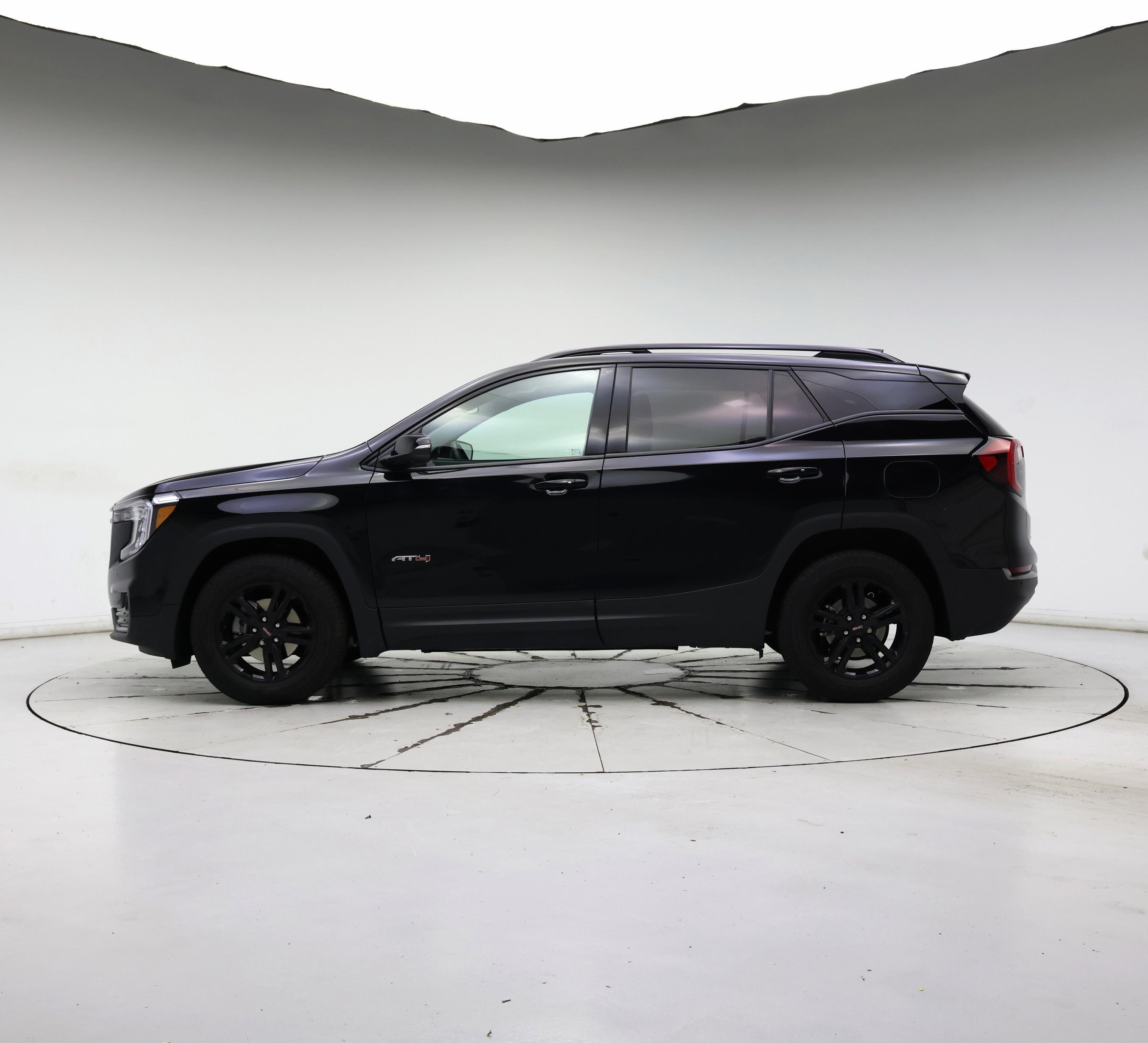 Thumbnail: 2023 GMC Terrain - 3
