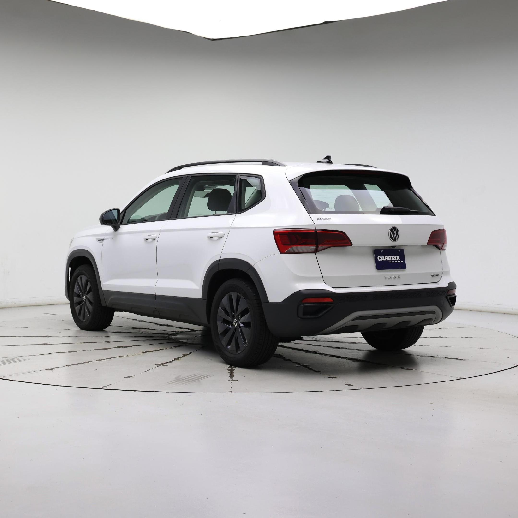 Thumbnail: 2022 Volkswagen Taos - 2