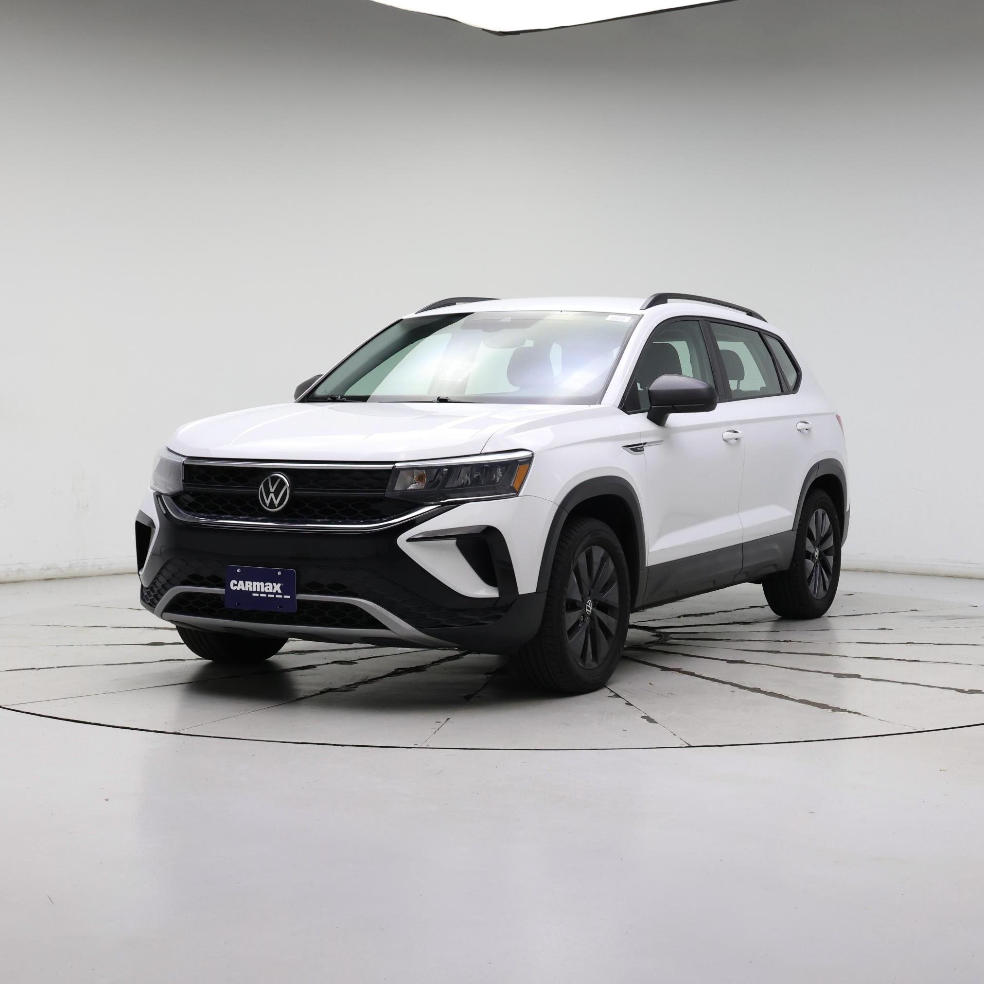 Thumbnail: 2022 Volkswagen Taos - 4