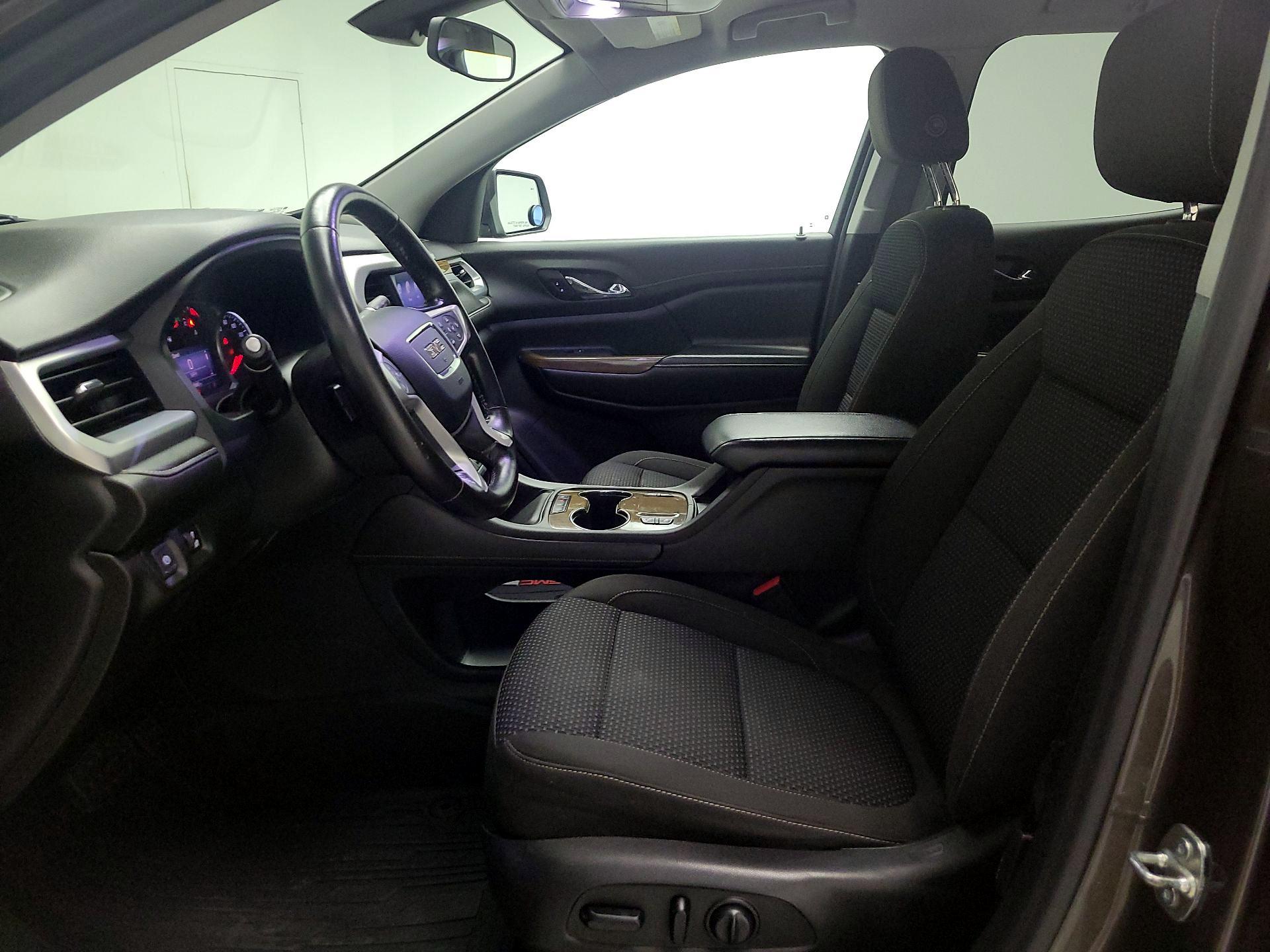 Thumbnail: 2020 GMC Acadia - 11