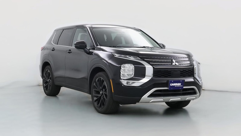 2023 Mitsubishi Outlander SE Hero Image