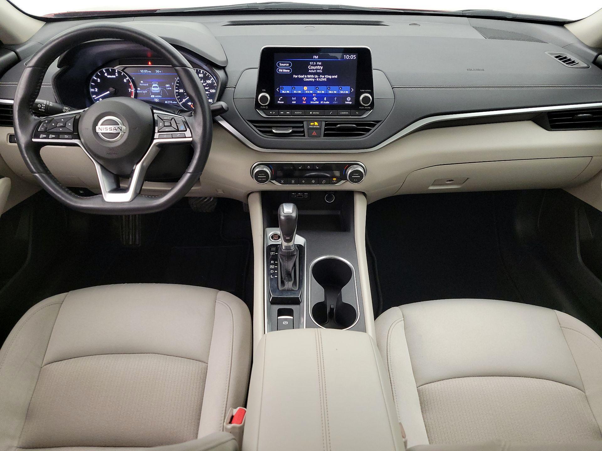 Thumbnail: 2019 Nissan Altima - 9