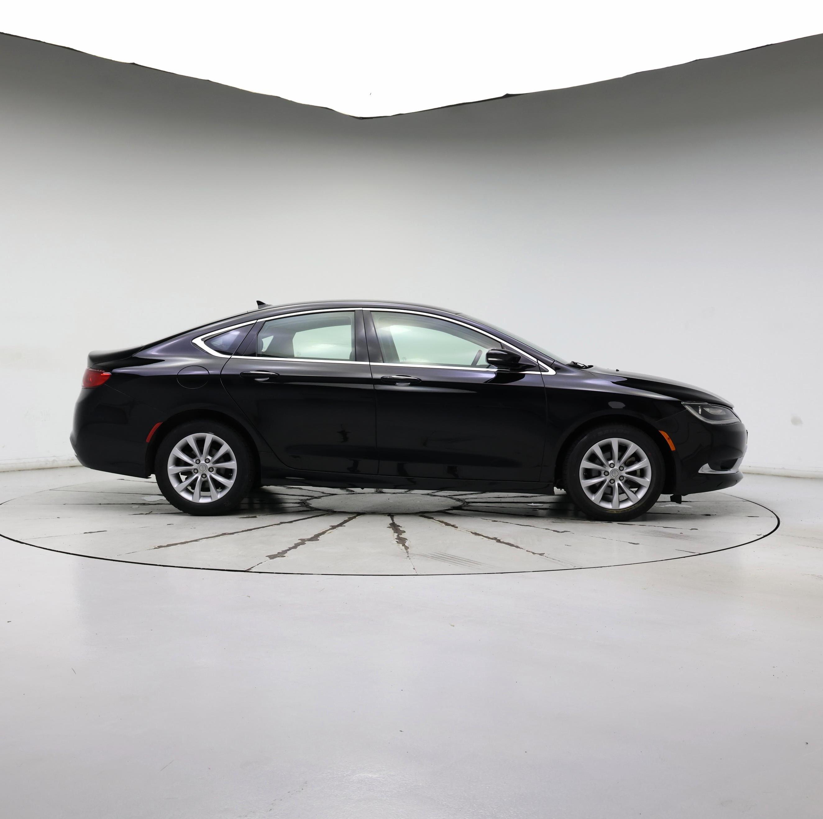 Thumbnail: 2015 Chrysler 200 - 7