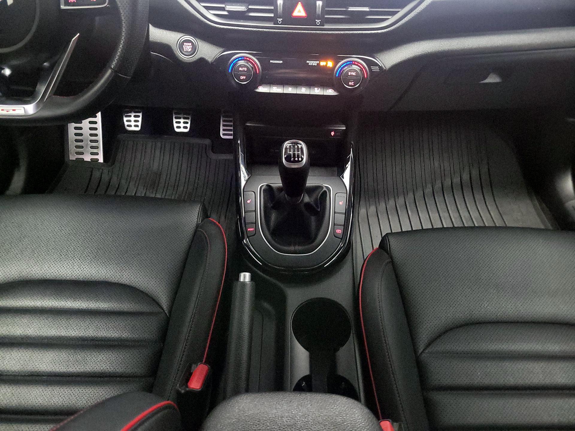 Thumbnail: 2023 Kia Forte - 18