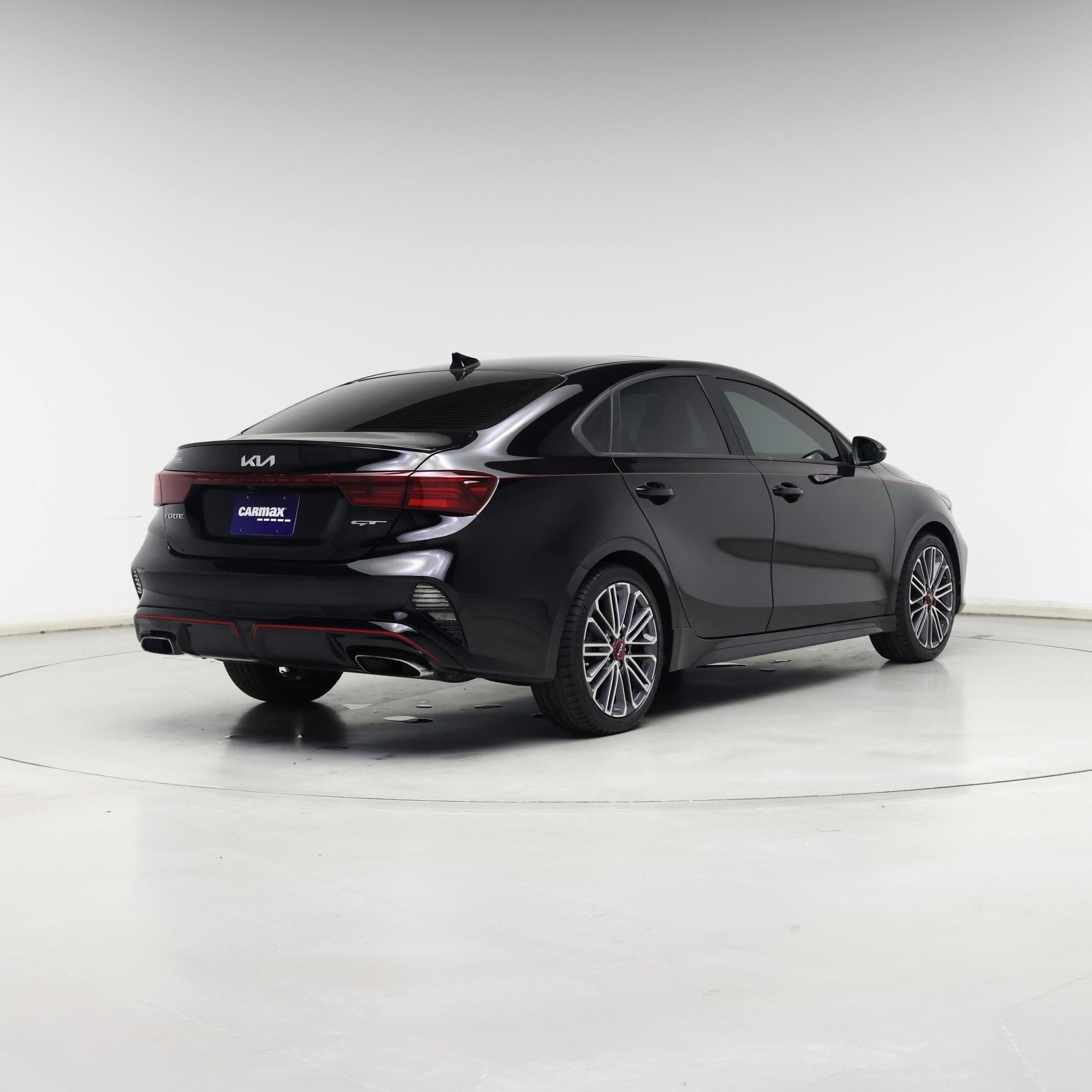 Thumbnail: 2023 Kia Forte - 8