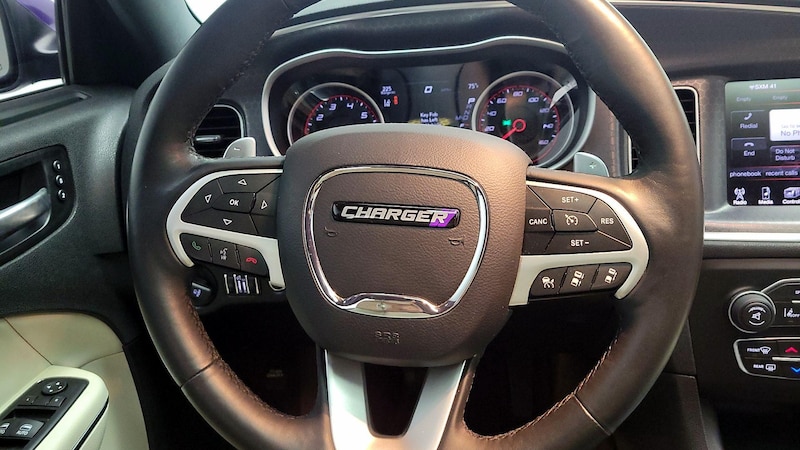2016 Dodge Charger R/T 10