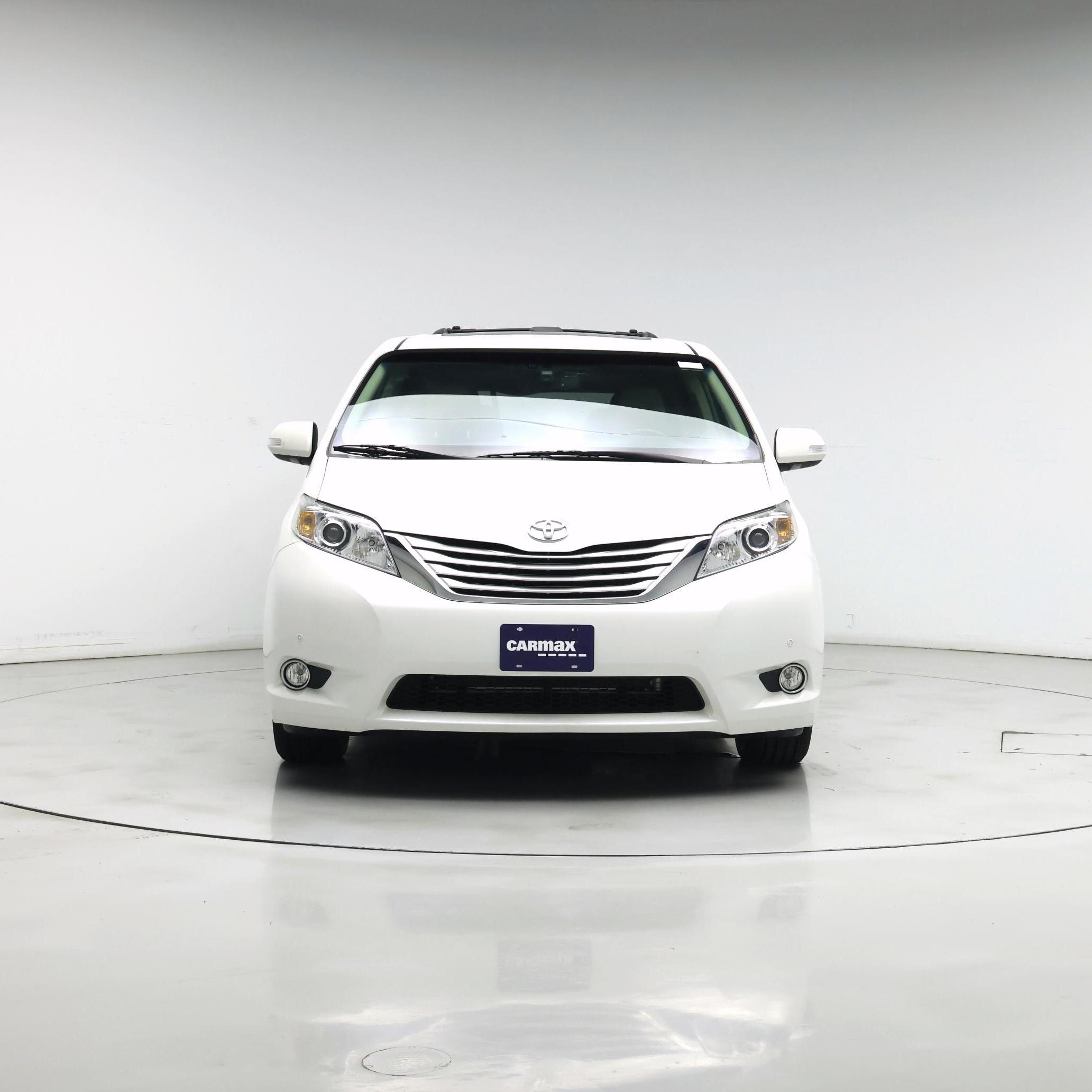 Thumbnail: 2013 Toyota Sienna - 5