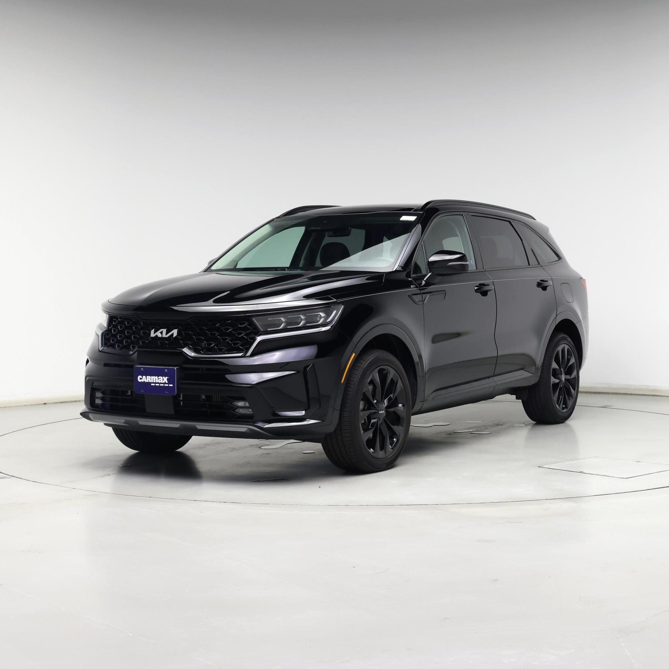 Thumbnail: 2023 Kia Sorento - 4