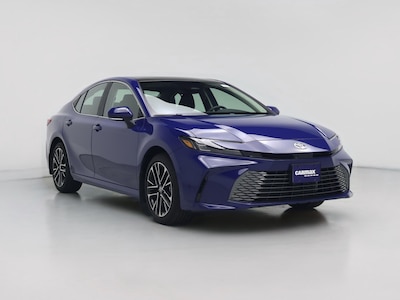 2025 Toyota Camry XLE -
                Naperville, IL