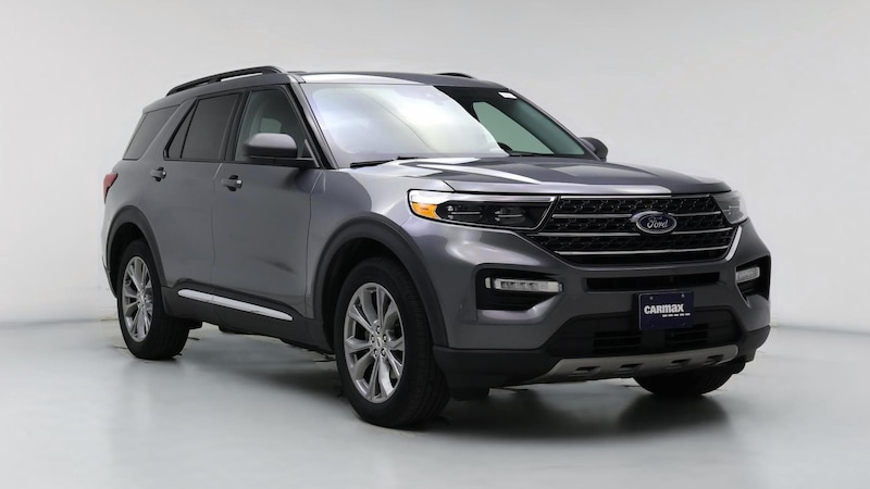2022 Ford Explorer XLT Hero Image