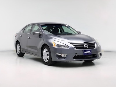 2015 Nissan Altima S -
                  Schaumburg, IL