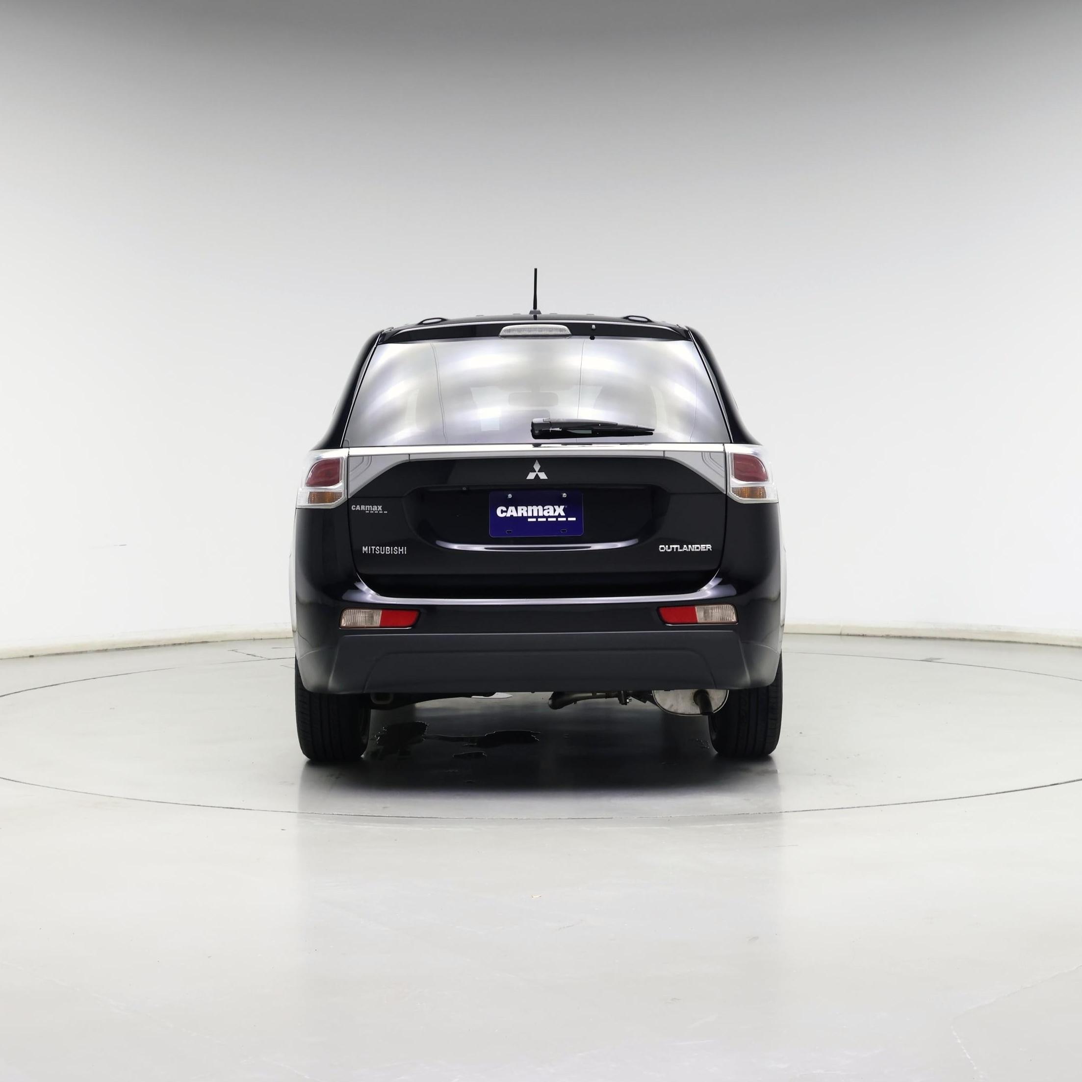 Thumbnail: 2014 Mitsubishi Outlander - 6