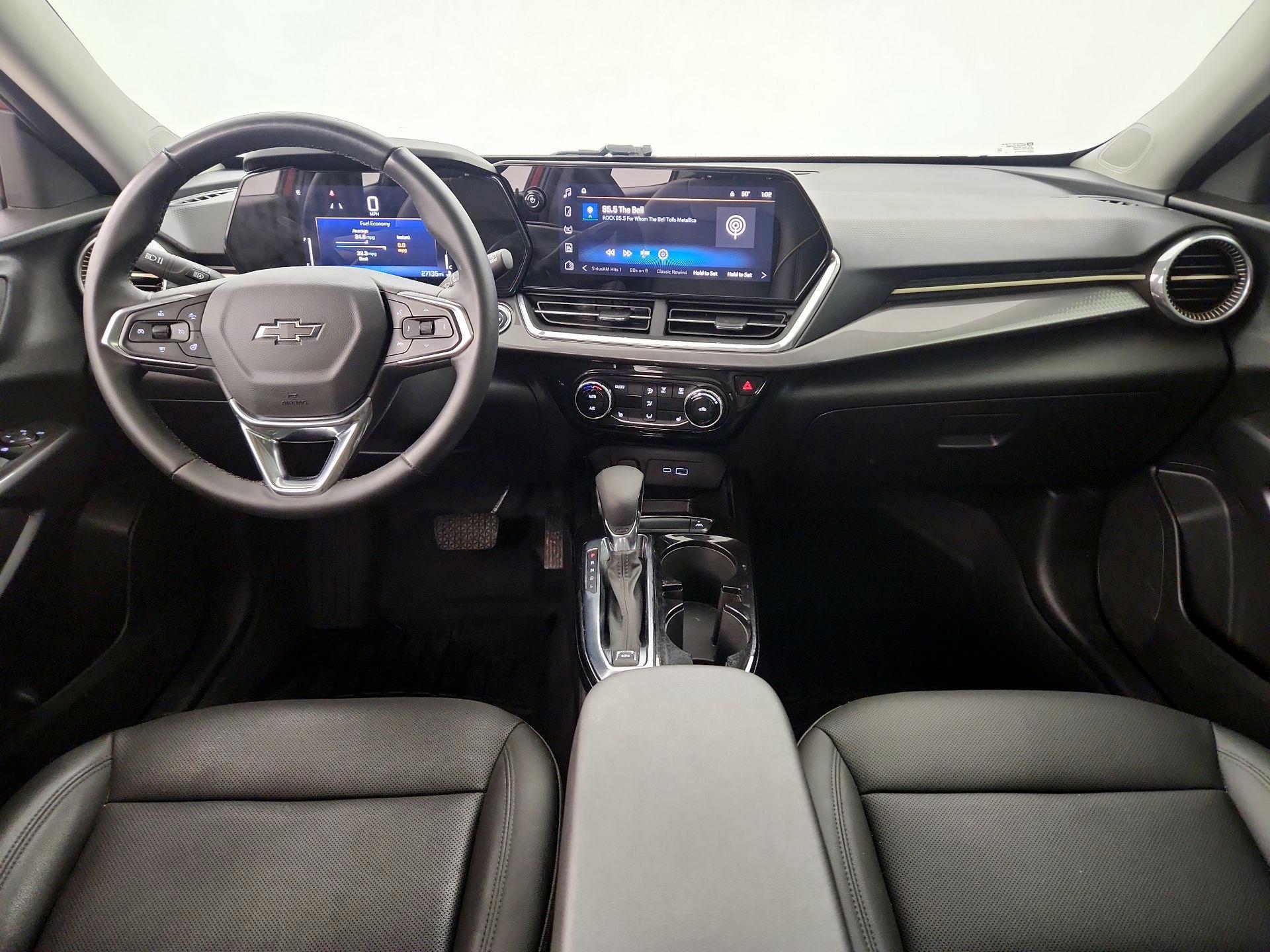 Thumbnail: 2024 Chevrolet Trax - 9